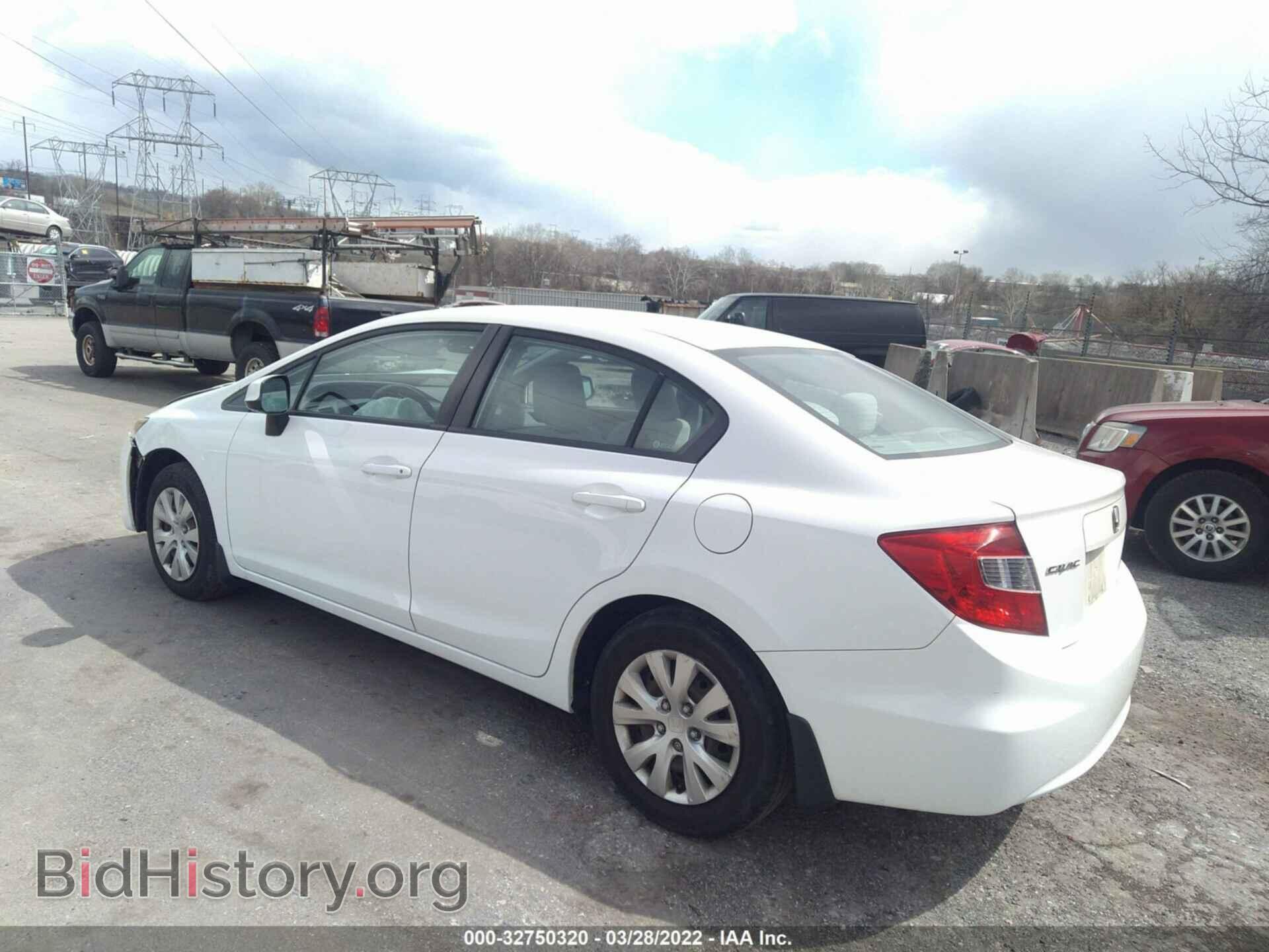 2012 HONDA CIVIC SDN - VIN: 2HGFB2F5XCH592477 - Фото 3