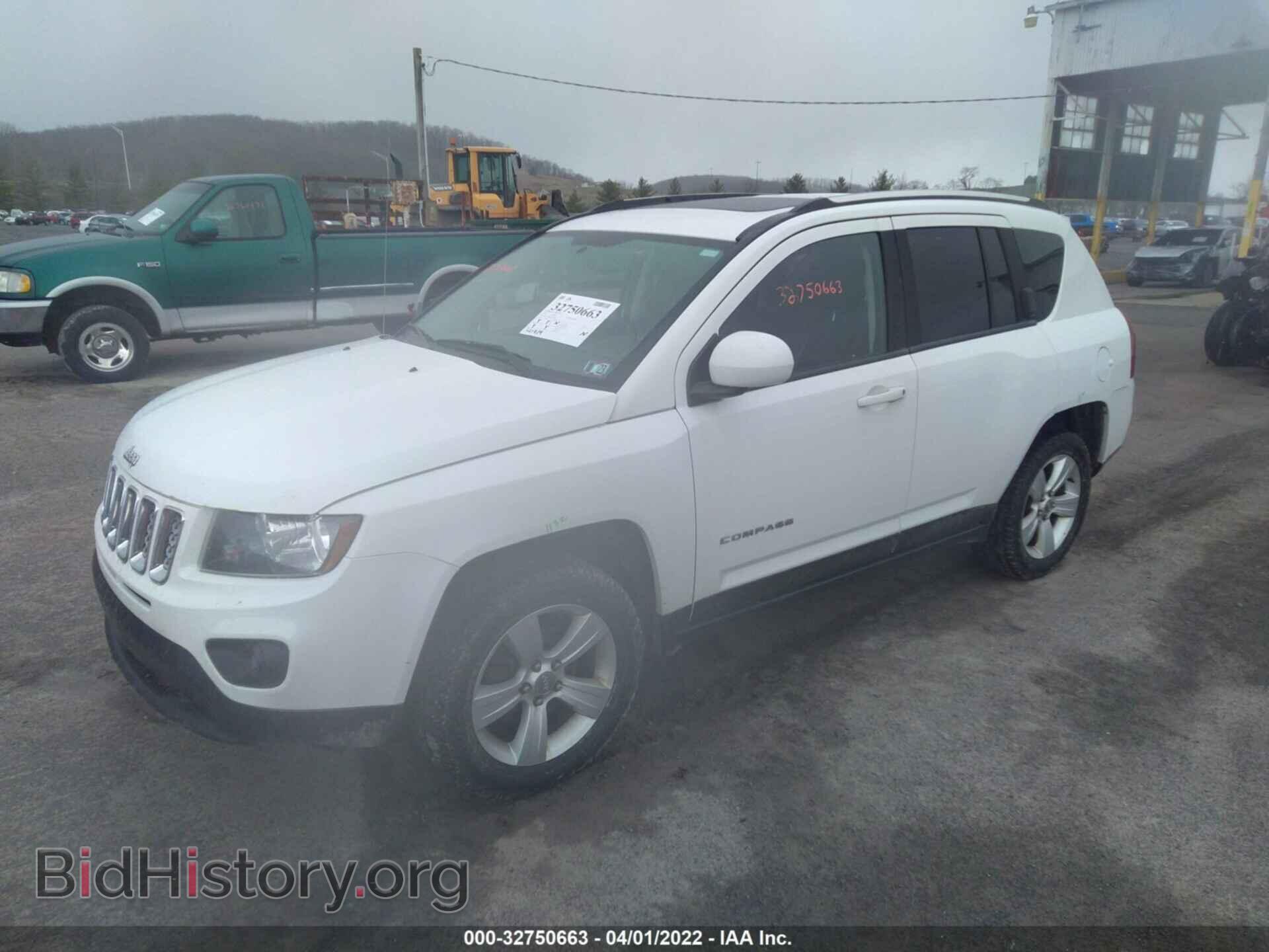 2014 JEEP COMPASS - VIN: 1C4NJDEB8ED575628 - Фото 2