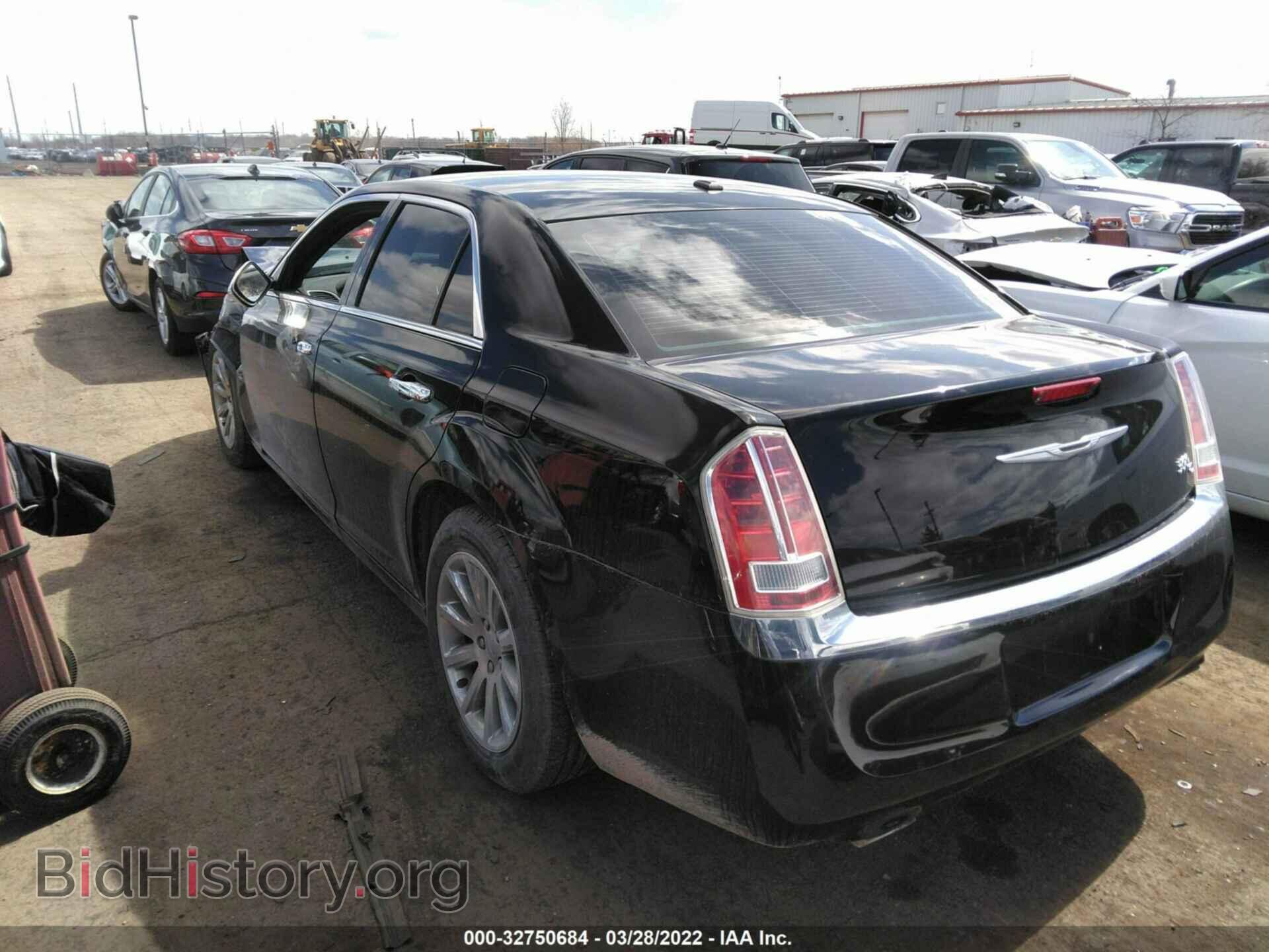 2013 CHRYSLER 300 - VIN: 2C3CCAEG8DH620228 - Фото 3
