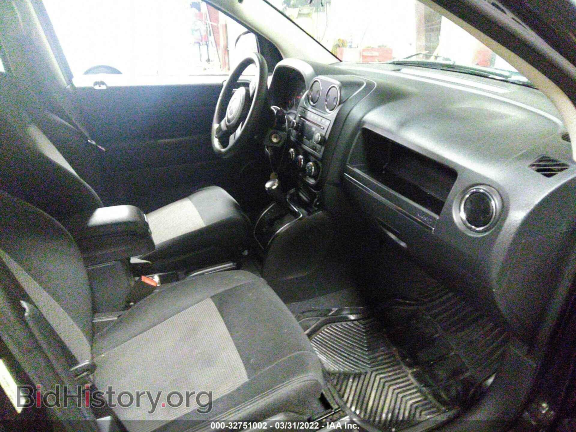2012 JEEP COMPASS - VIN: 1C4NJDBB7CD616137 - Photo 5