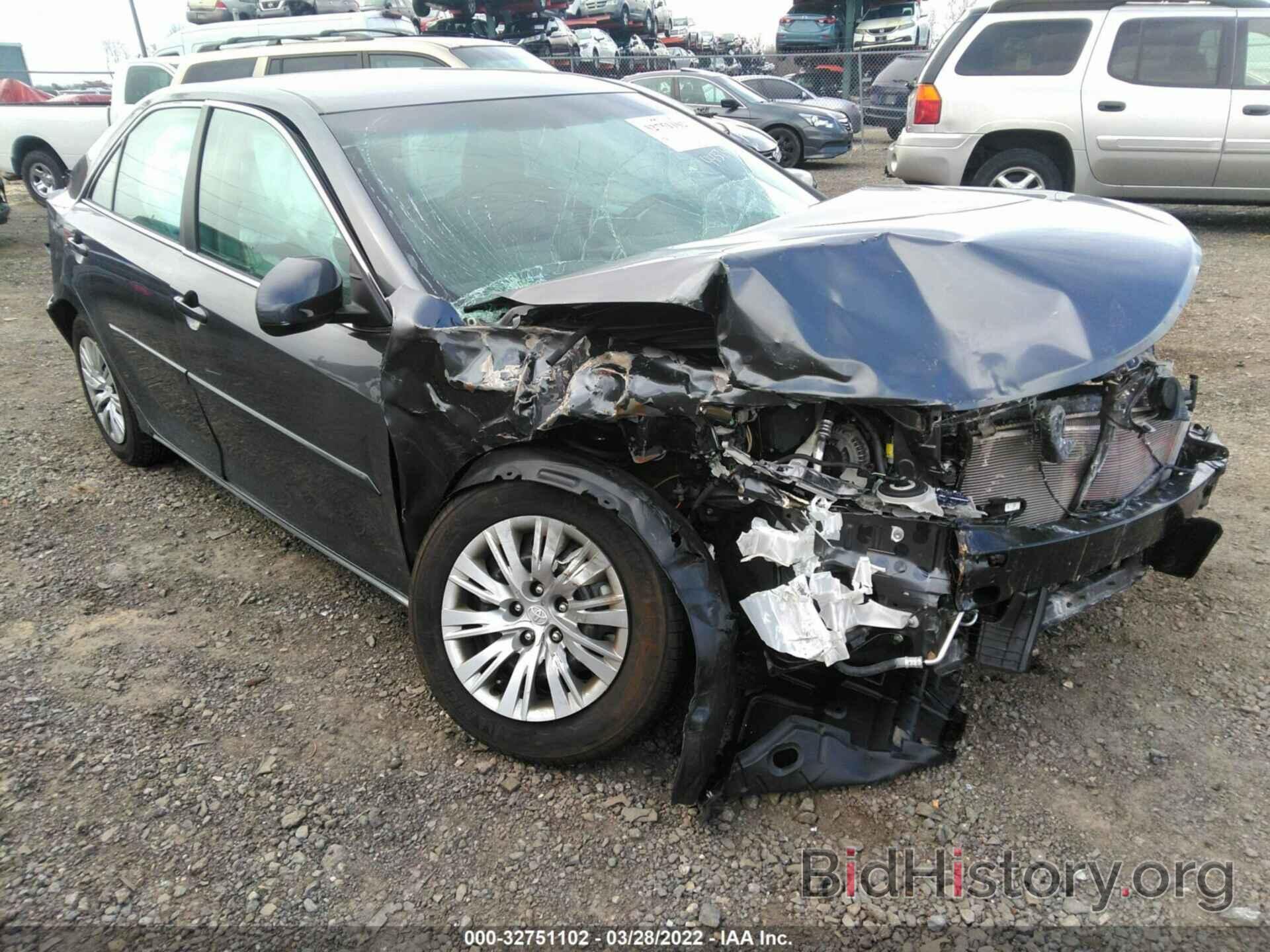 Photo 4T1BF1FK0EU443749 - TOYOTA CAMRY 2014