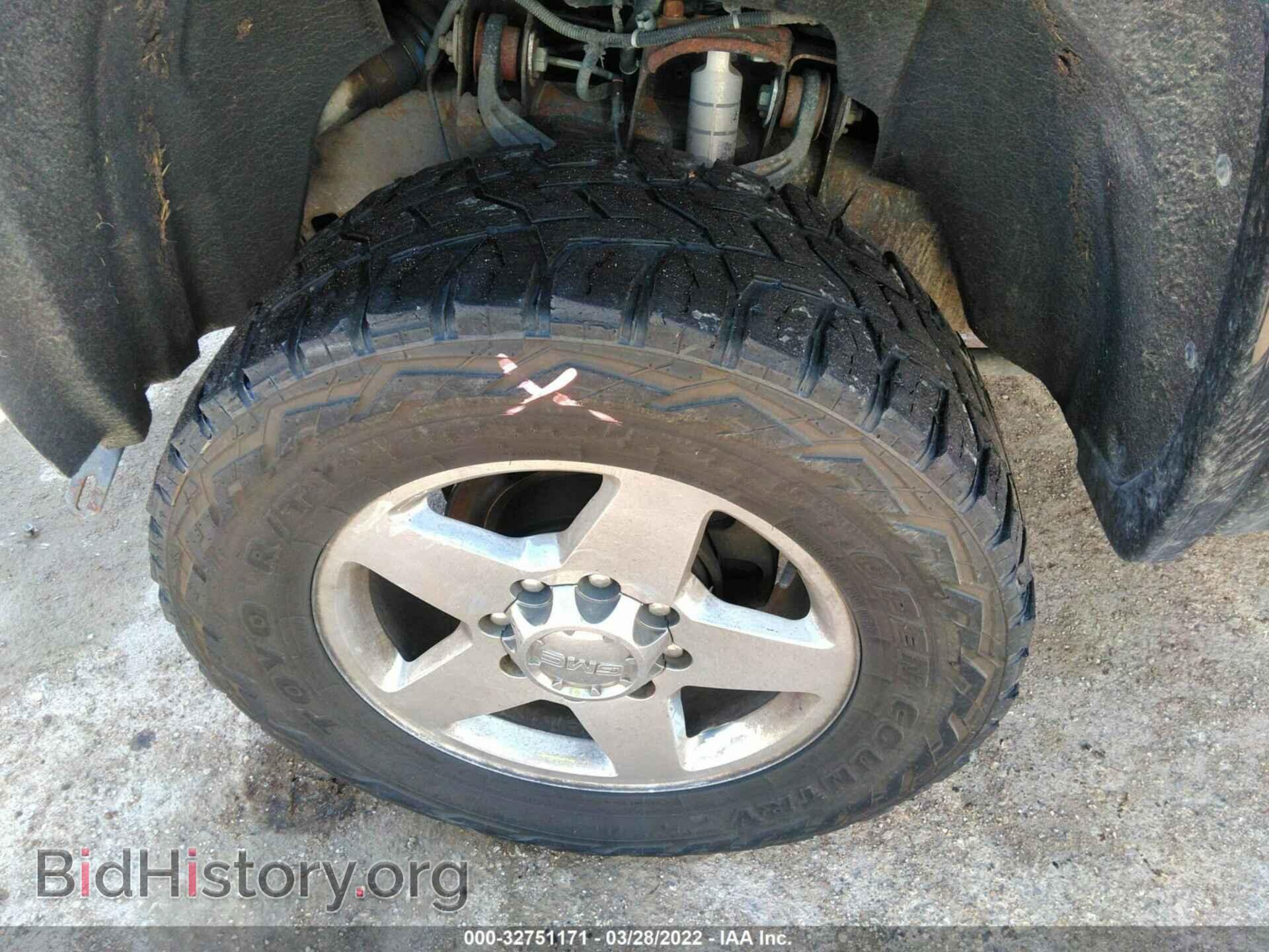 2015 GMC SIERRA 2500HD - VIN: 1GT120E89FF634457 - Фото 13