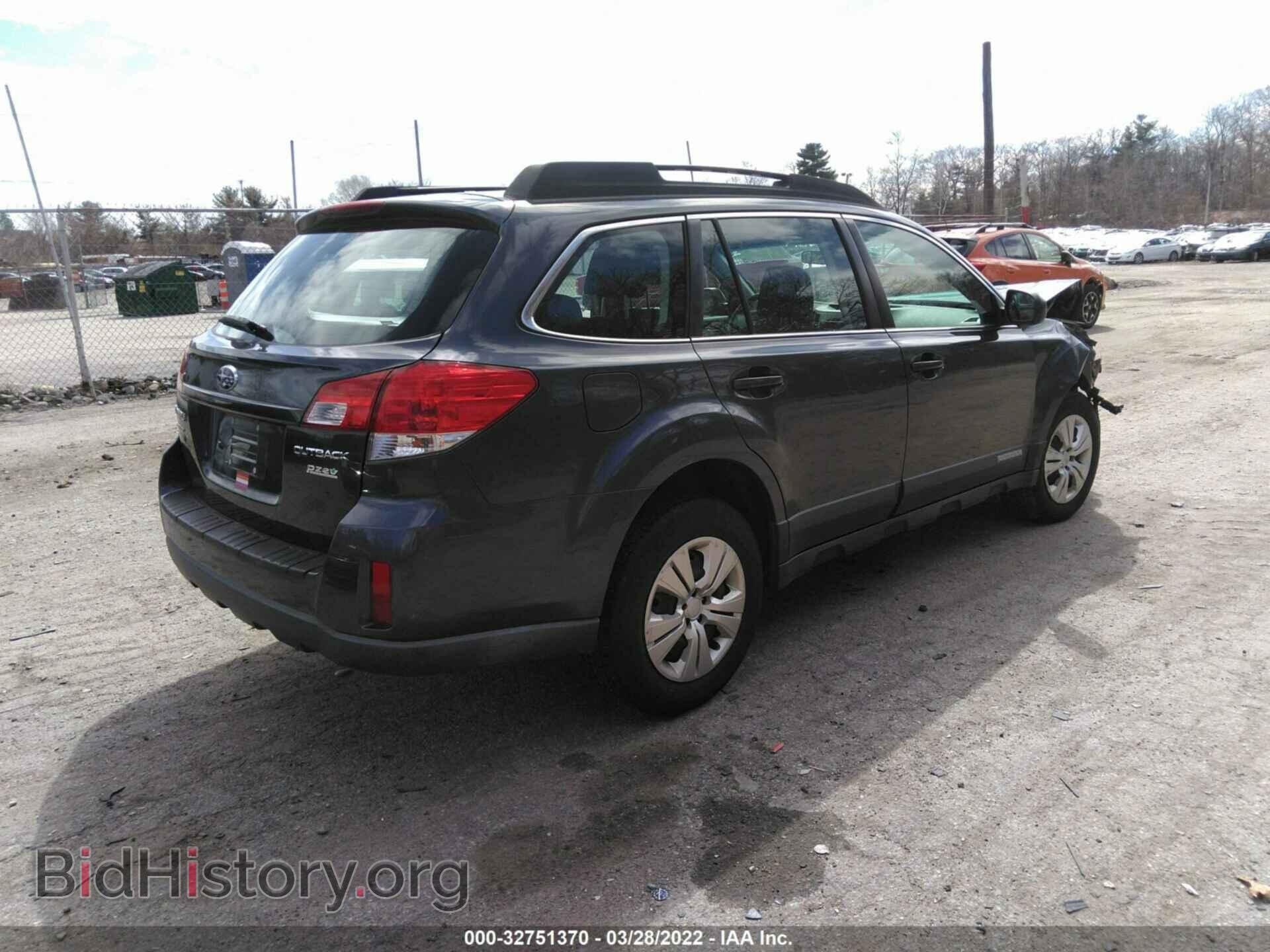 2011 SUBARU OUTBACK - VIN: 4S4BRBAC6B3360664 - Фото 4