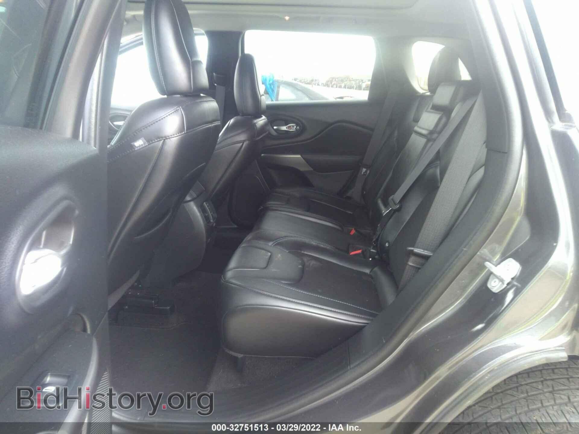 2019 JEEP CHEROKEE - VIN: 1C4PJLLX2KD110632 - Фото 8