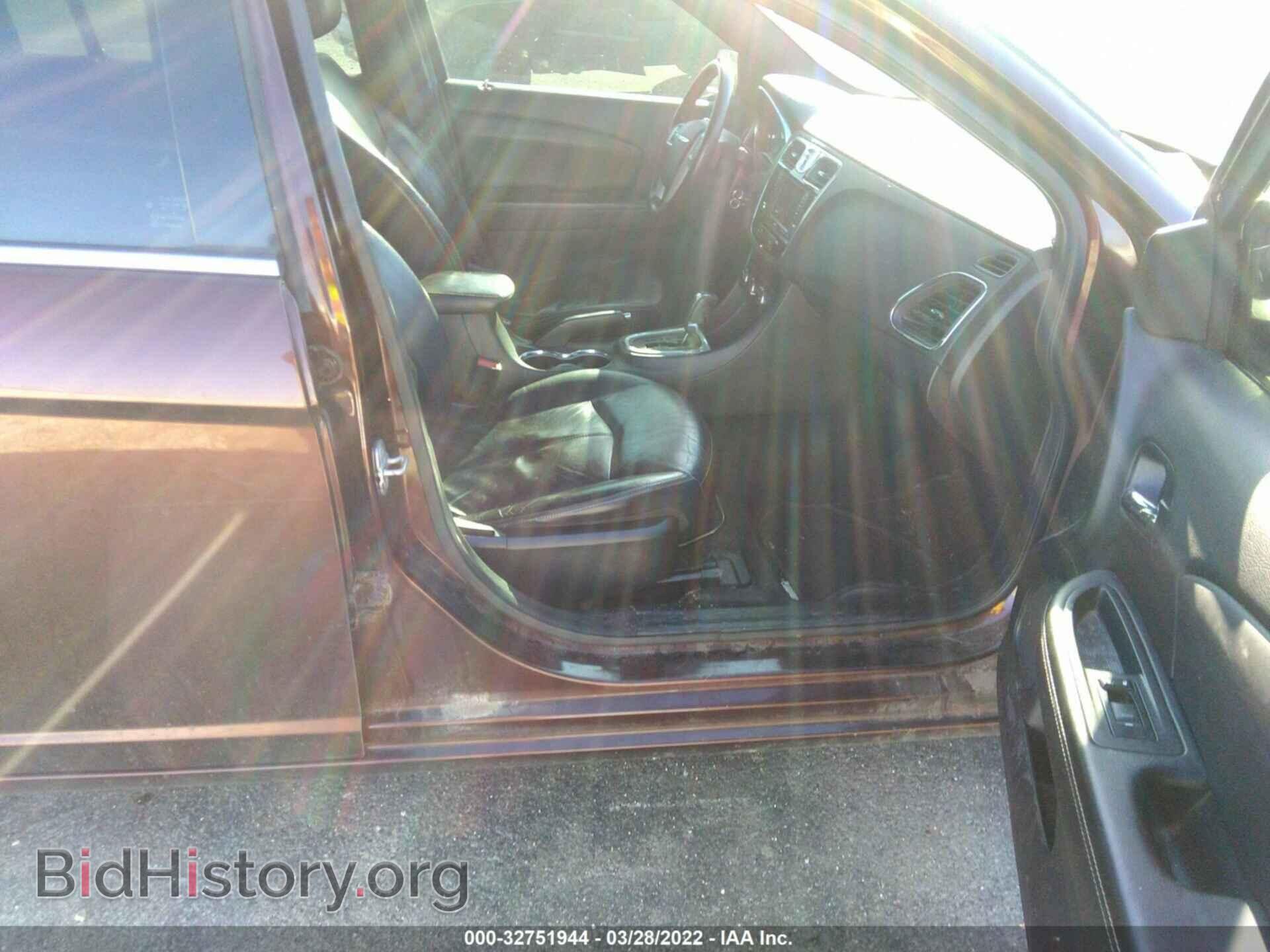 2012 CHRYSLER 200 - VIN: 1C3CCBCB9CN301925 - Фото 5