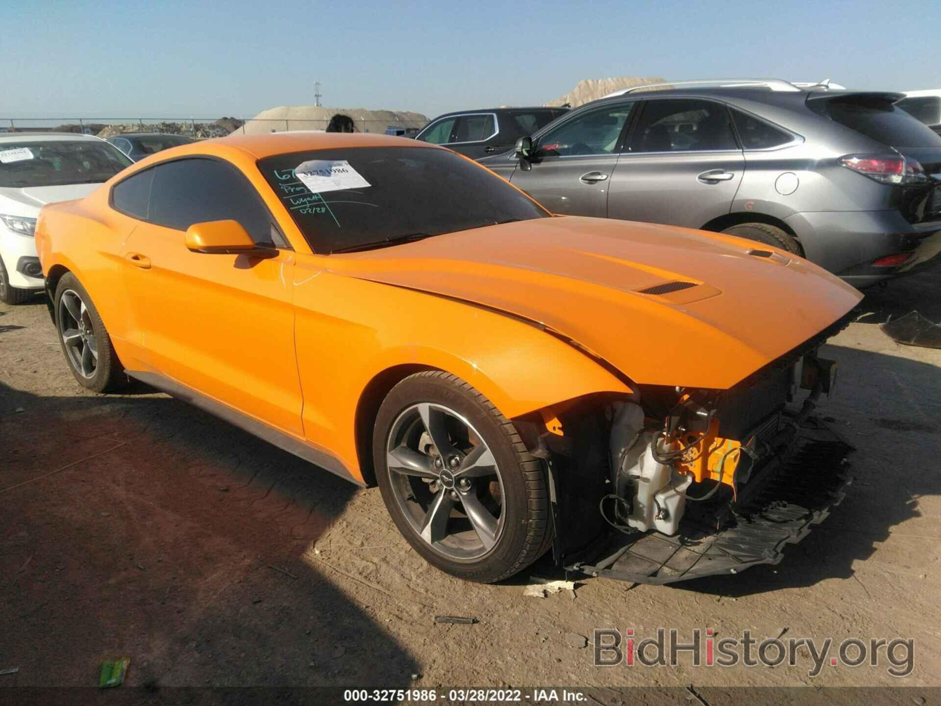 Photo 1FA6P8TH4J5125664 - FORD MUSTANG 2018