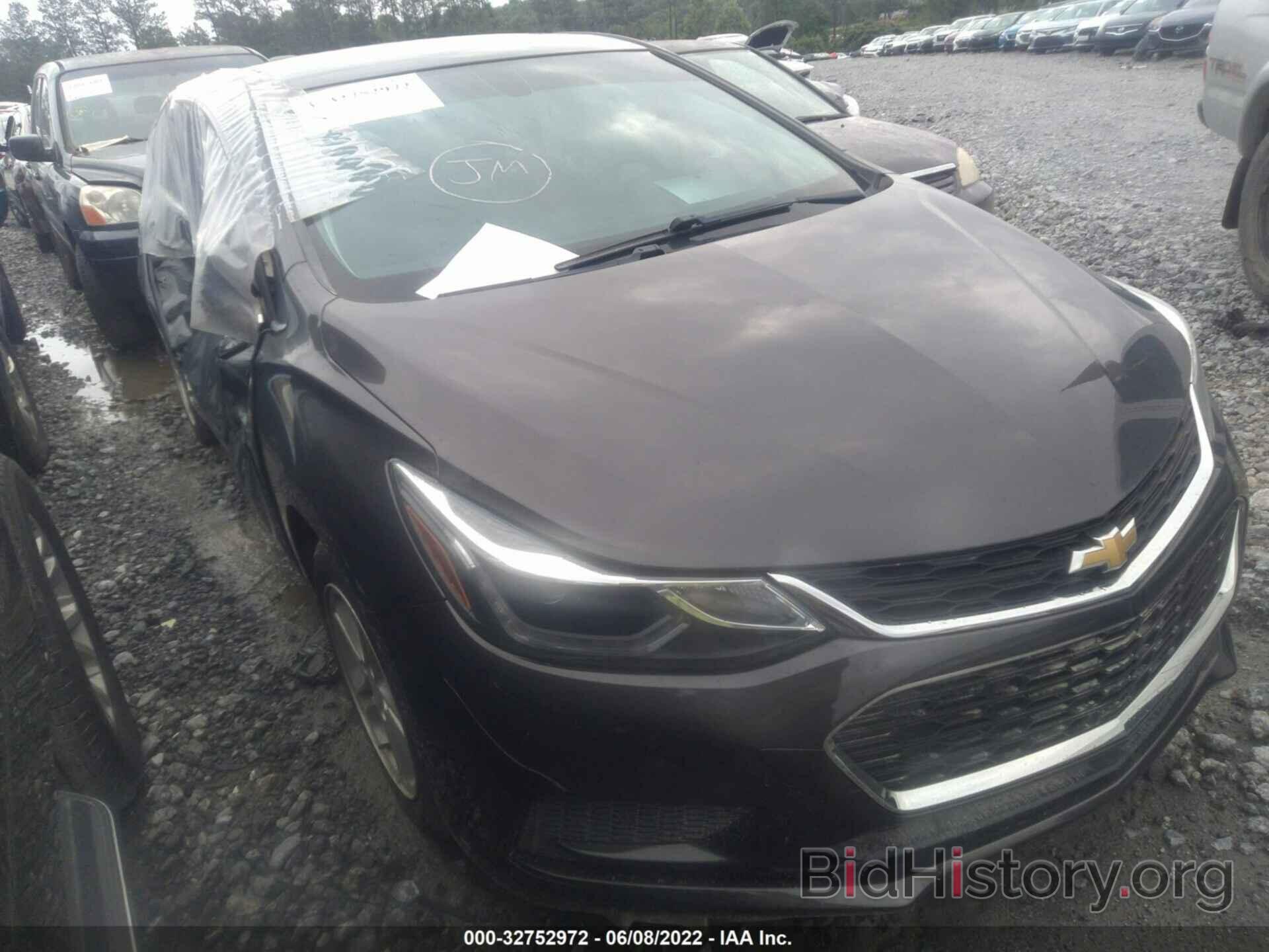 Photo 1G1BE5SM9H7211250 - CHEVROLET CRUZE 2017