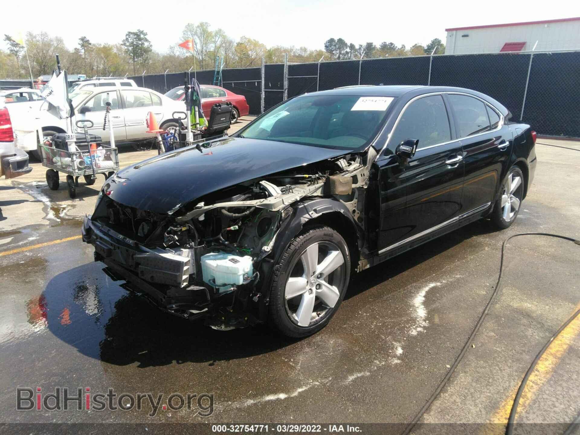 2010 LEXUS LS 460 - VIN: JTHBL5EF2A5100615 - Photo 2