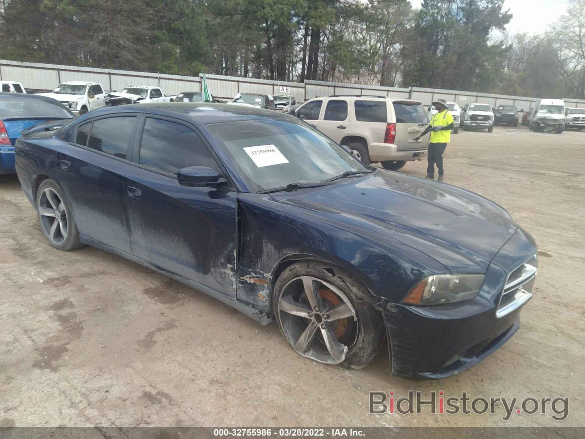 Photo 2C3CDXBG3DH584050 - DODGE CHARGER 2013