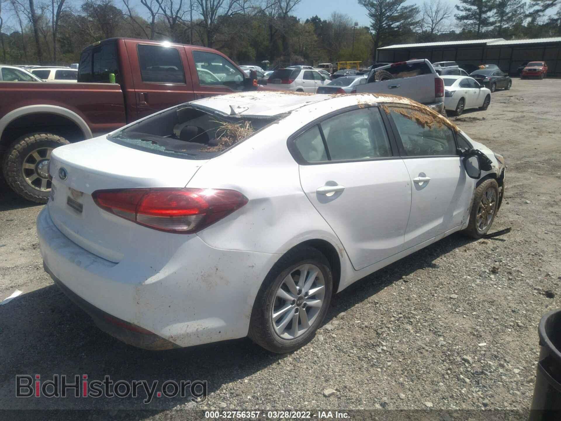 2017 KIA FORTE - VIN: 3KPFL4A73HE020430 - Фото 4