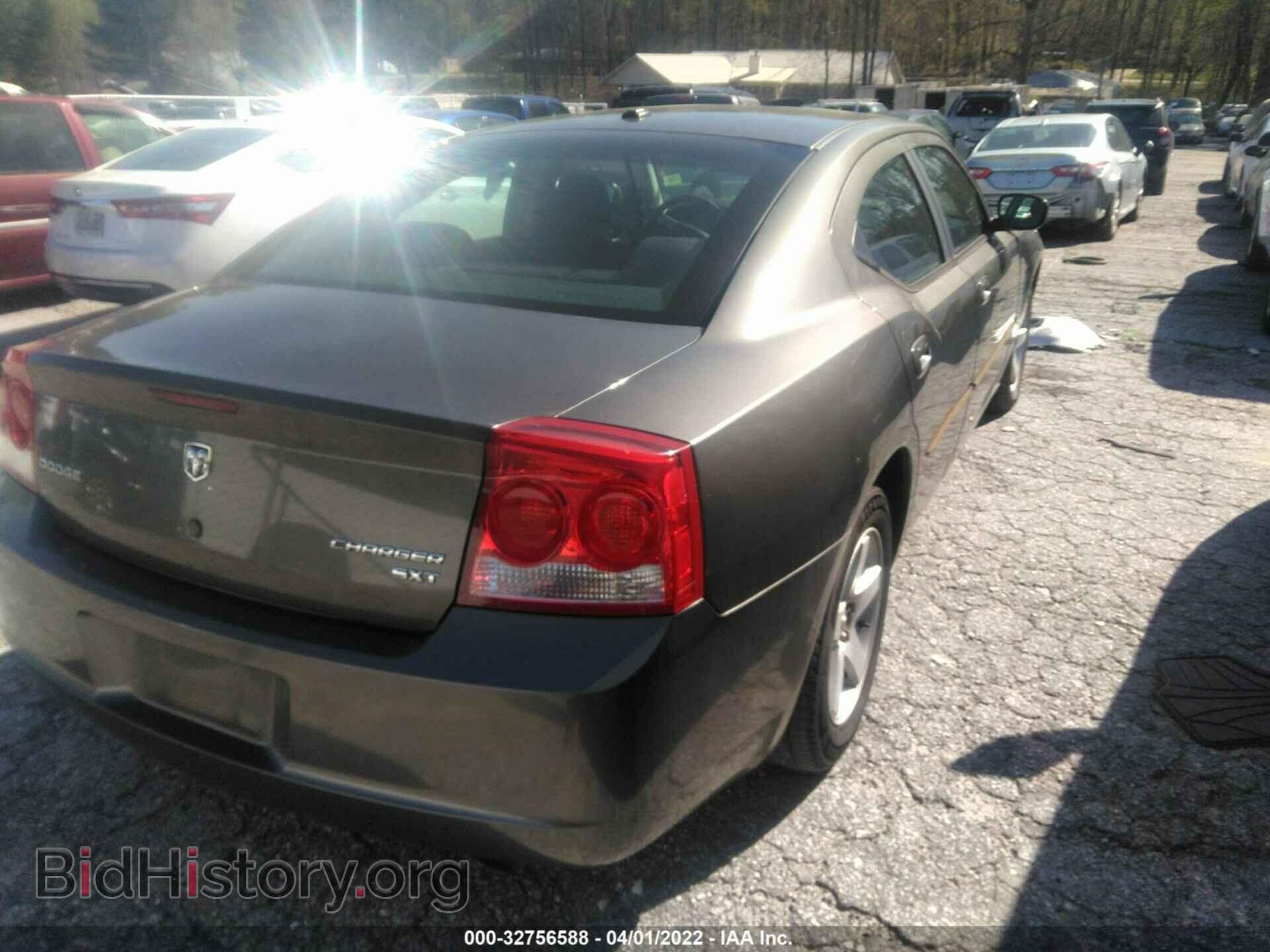 2010 DODGE CHARGER - VIN: 2B3CA3CV2AH207457 - Фото 4