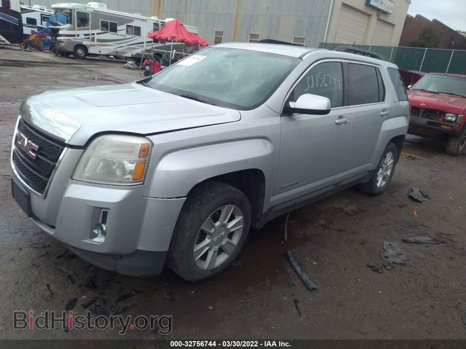 2011 GMC TERRAIN - VIN: 2CTFLTECXB6219472 - Фото 2