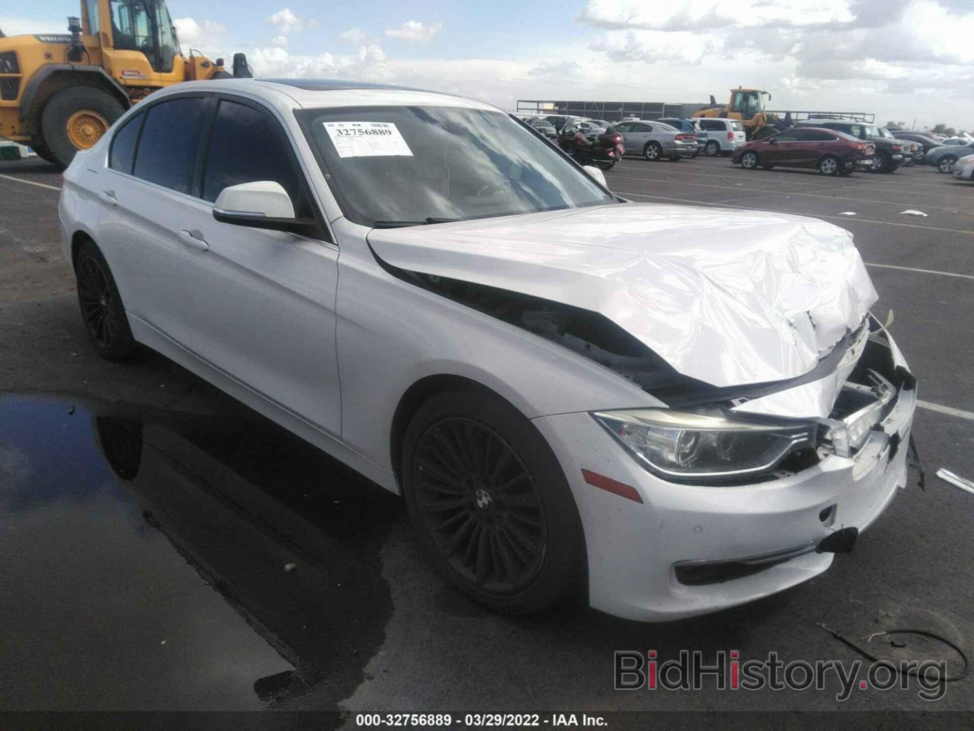 Photo WBA3C1C5XCF432188 - BMW 3 SERIES 2012