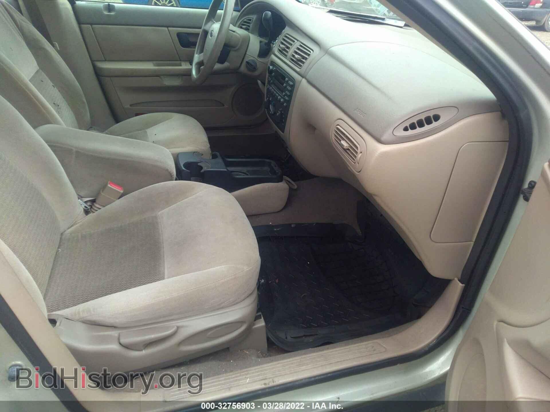 2006 FORD TAURUS - VIN: 1FAFP53U66A235075 - Фото 5