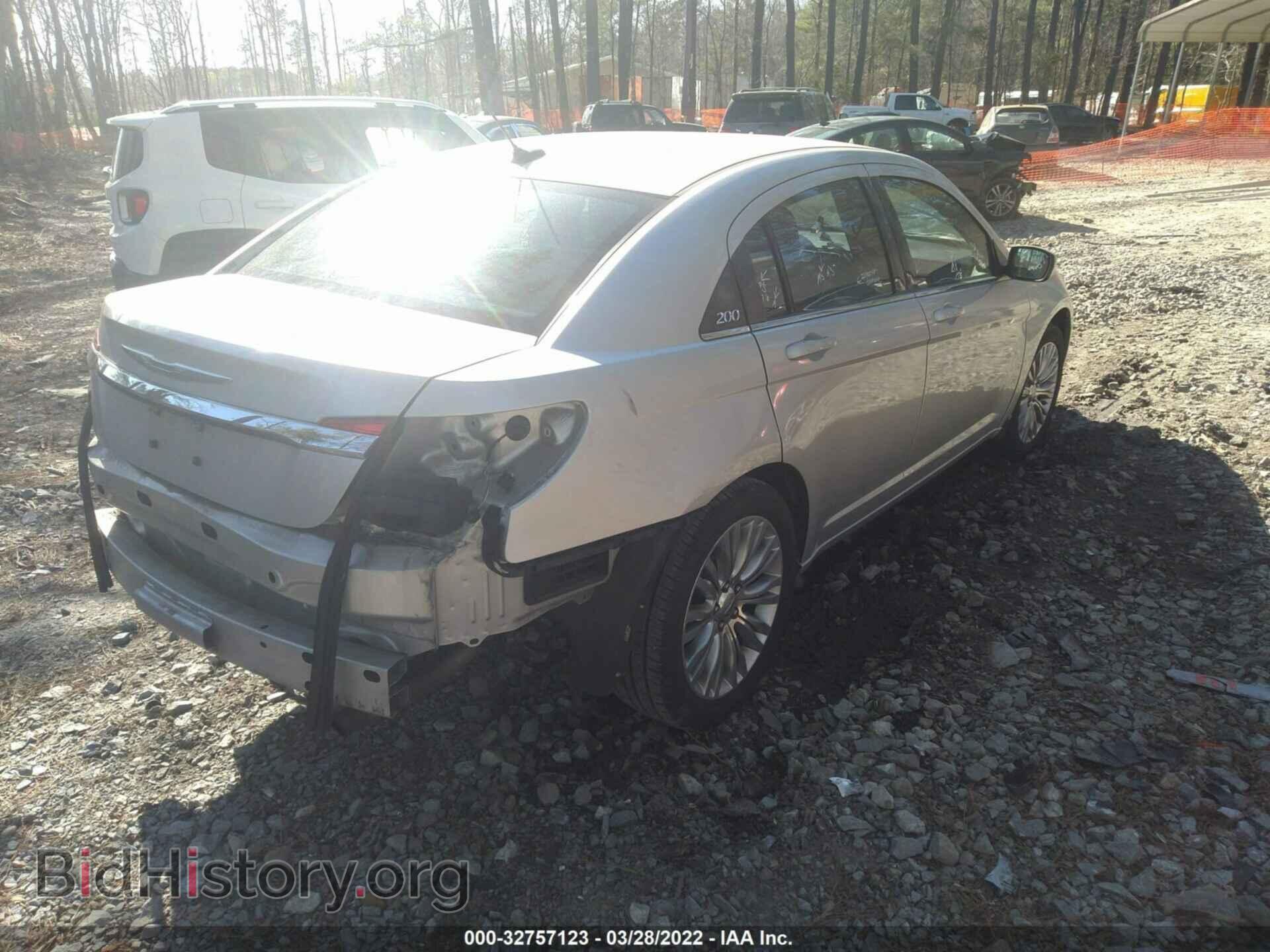 2012 CHRYSLER 200 - VIN: 1C3CCBAB5CN149676 - Фото 4