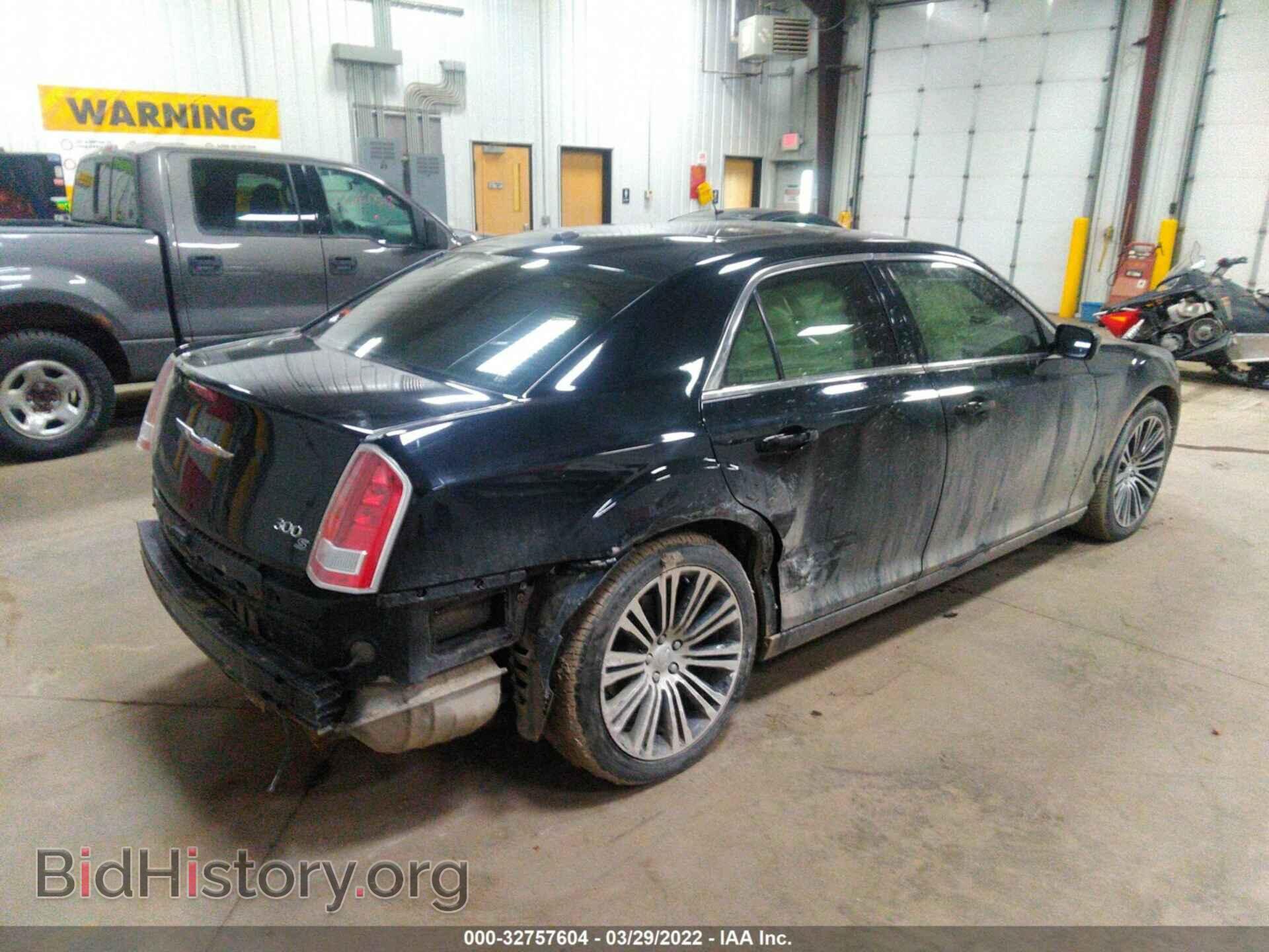 2013 CHRYSLER 300 - VIN: 2C3CCABG3DH504973 - Фото 4