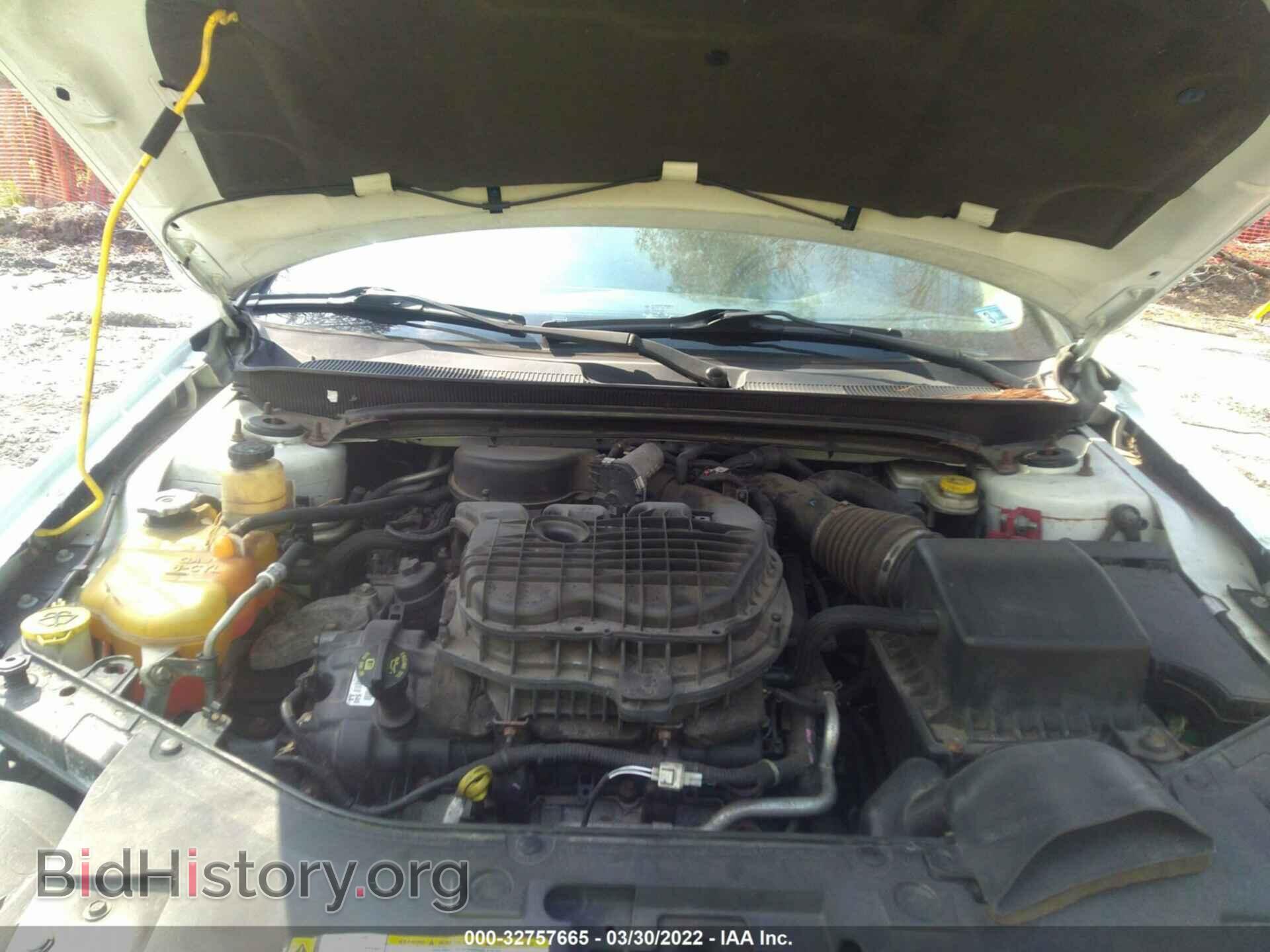 2011 CHRYSLER 200 - VIN: 1C3BC1FG6BN606732 - Photo 10