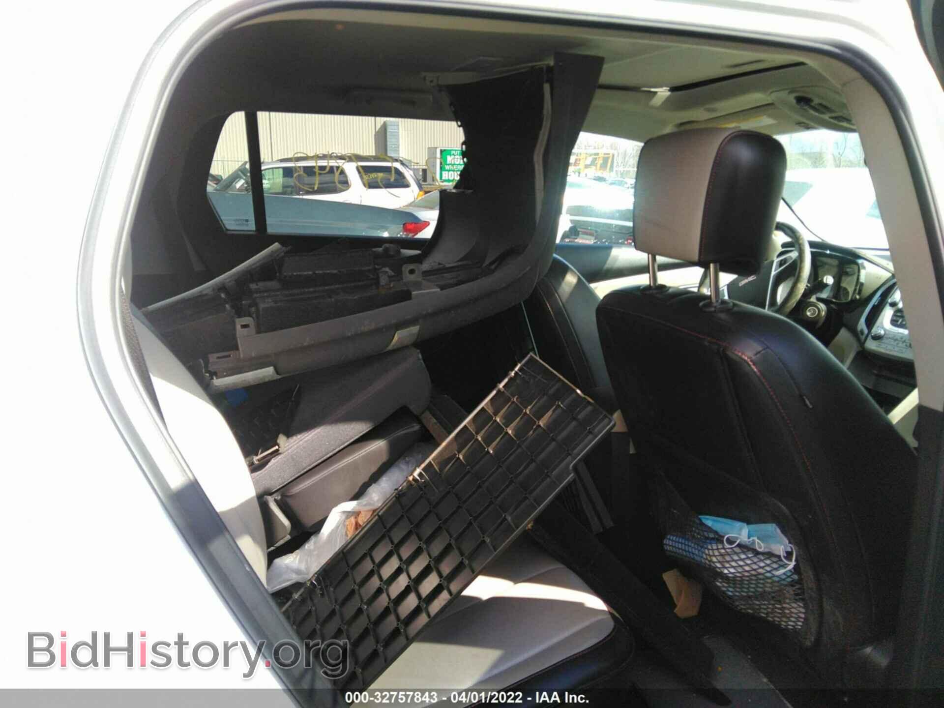 2011 GMC TERRAIN - VIN: 2CTFLXEC8B6223110 - Photo 8