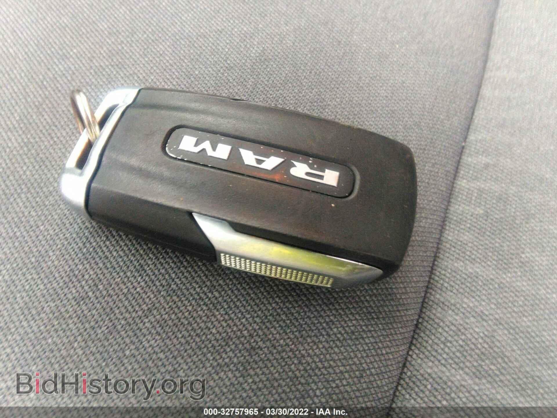 2019 RAM 1500 - VIN: 1C6SRFFTXKN877014 - Фото 11