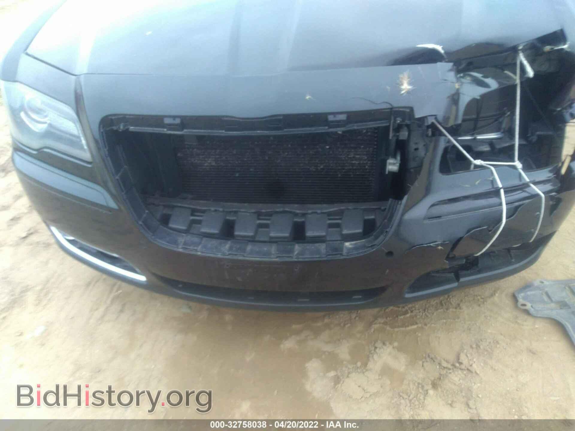 2012 CHRYSLER 300 - VIN: 2C3CCABG0CH257006 - Фото 10