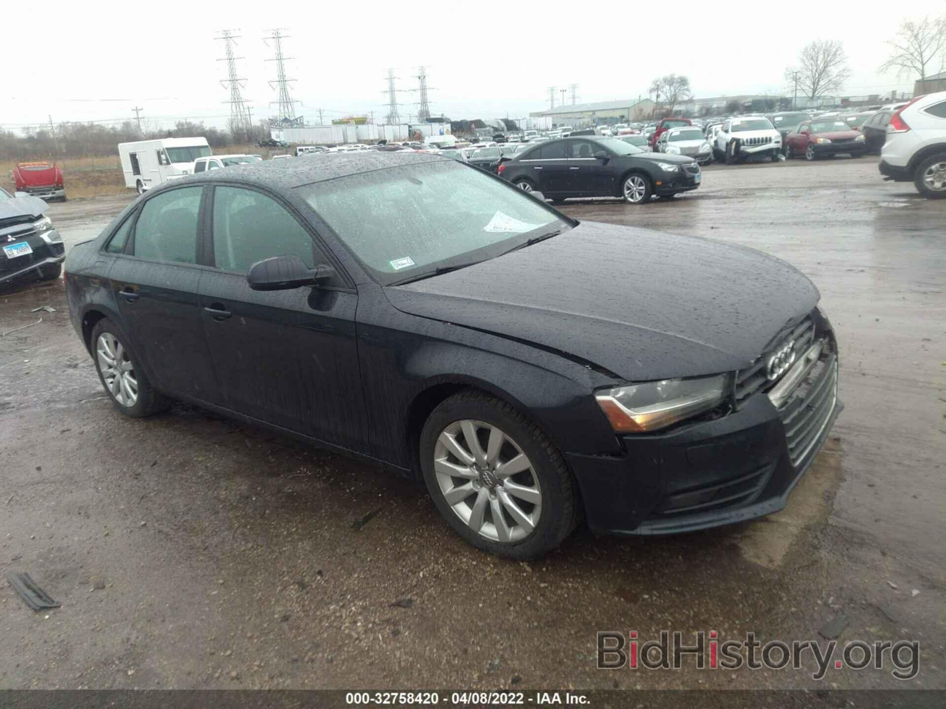 Фотография WAUBFAFL8EN010572 - AUDI A4 2014