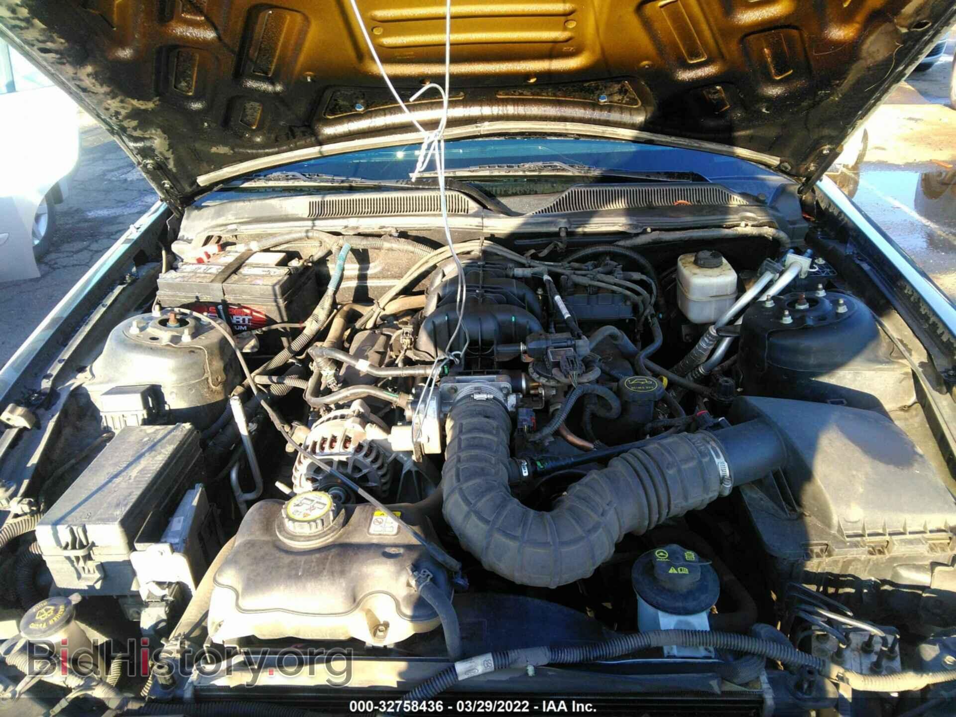 2008 FORD MUSTANG - VIN: 1ZVHT80N285157125 - Фото 10