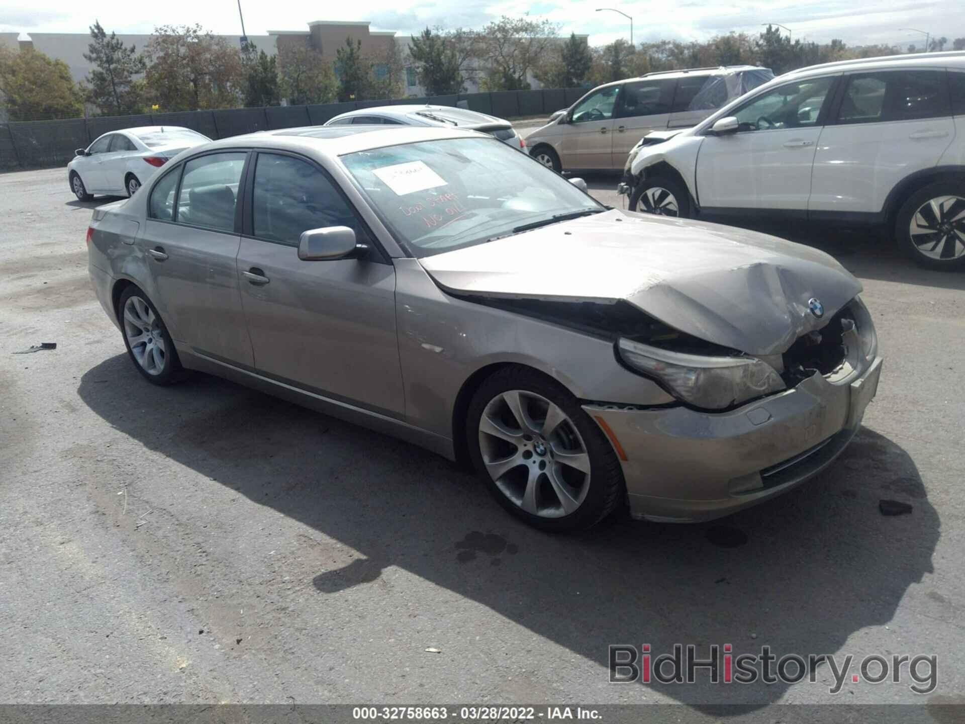 Photo WBANW13538CZ71261 - BMW 5 SERIES 2008