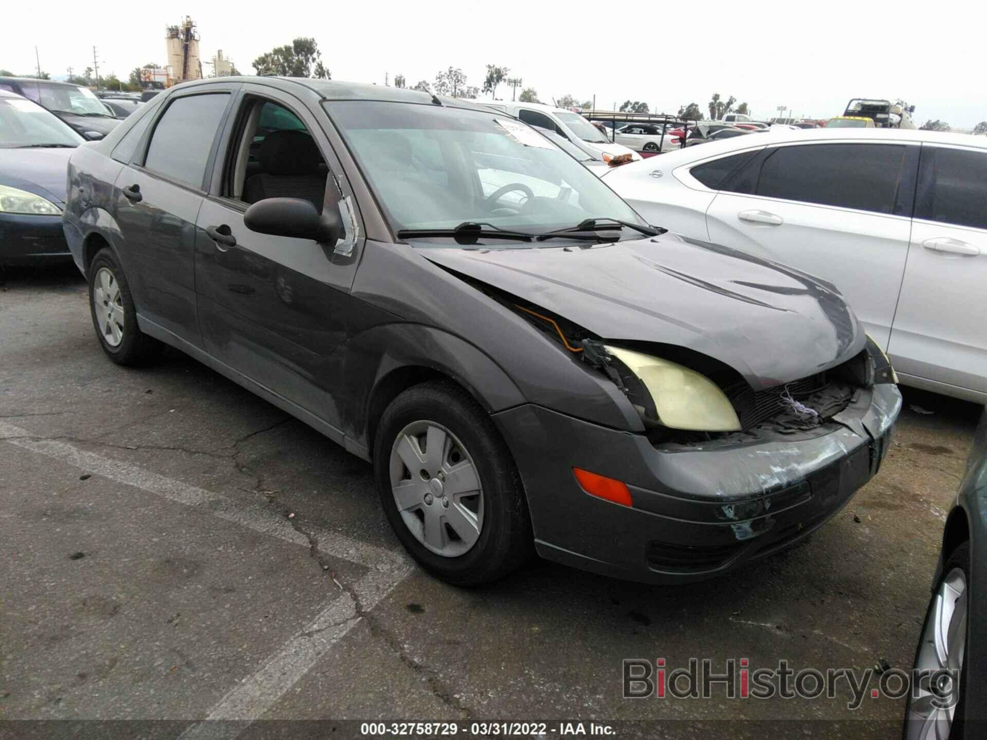 Photo 1FAFP34N16W107826 - FORD FOCUS 2006