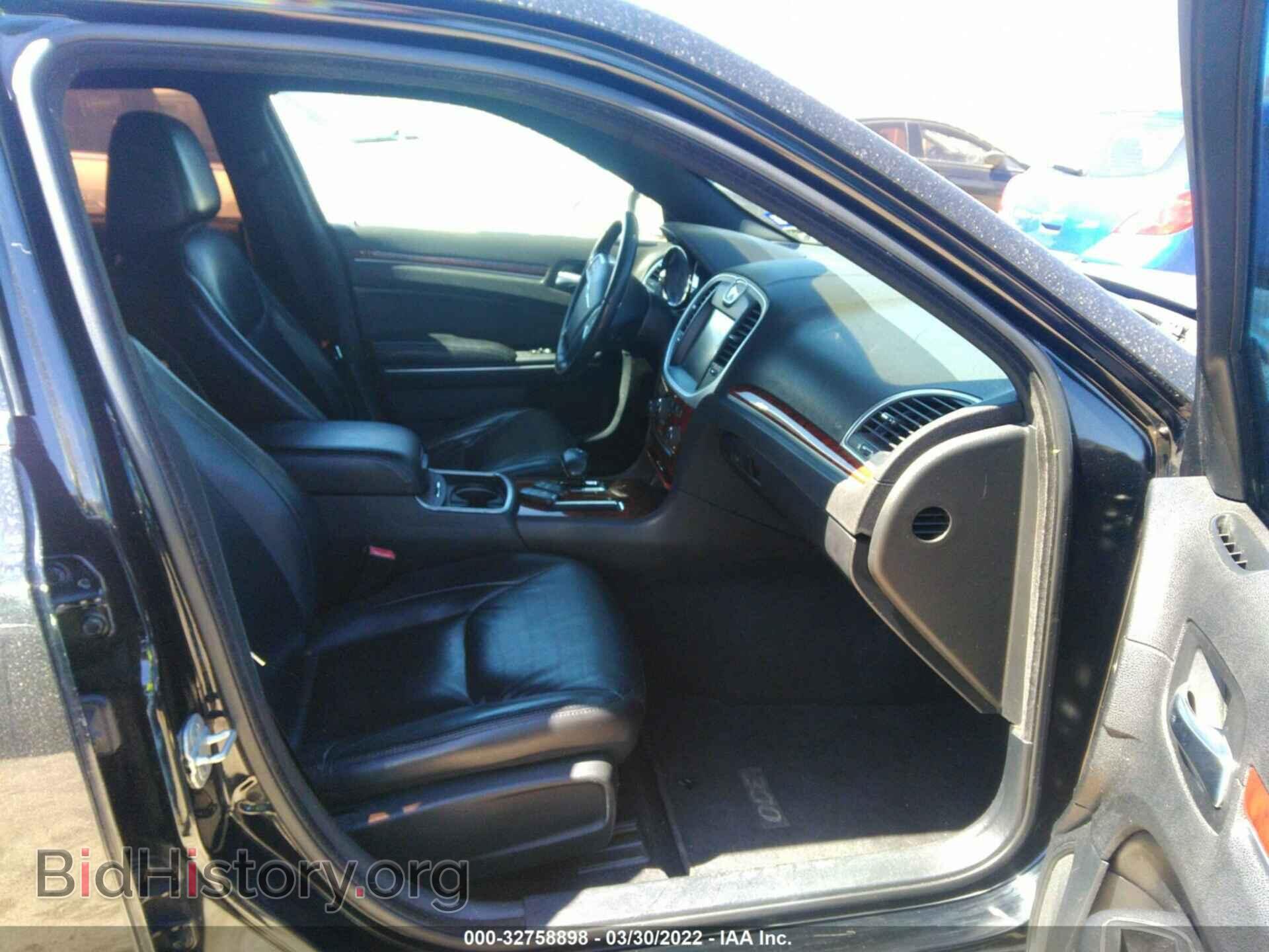 2013 CHRYSLER 300 - VIN: 2C3CCAAG8DH558013 - Фото 5