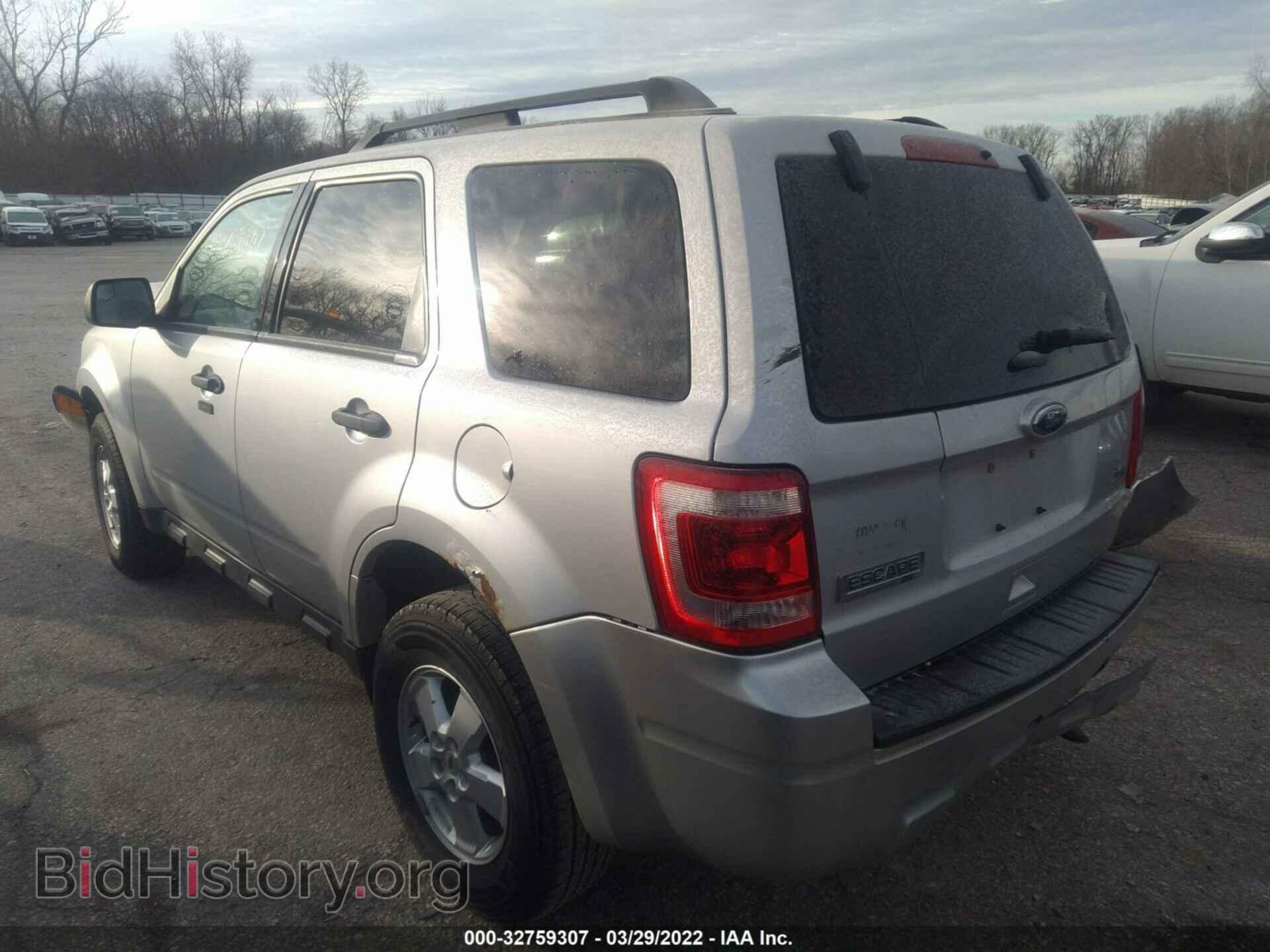 2012 FORD ESCAPE - VIN: 1FMCU0DG9CKB27861 - Фото 3