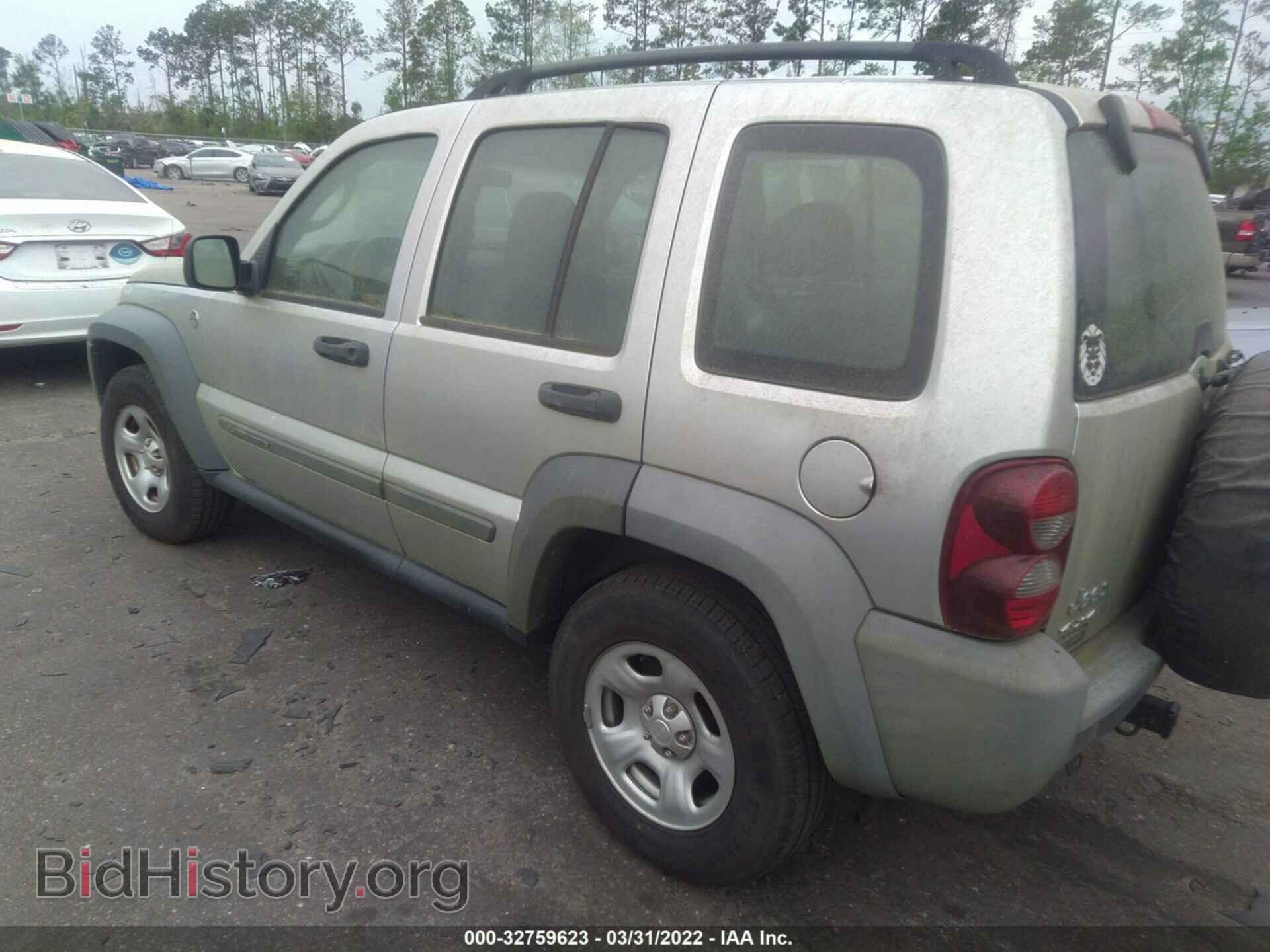2006 JEEP LIBERTY - VIN: 1J4GL48K86W149906 - Фото 3