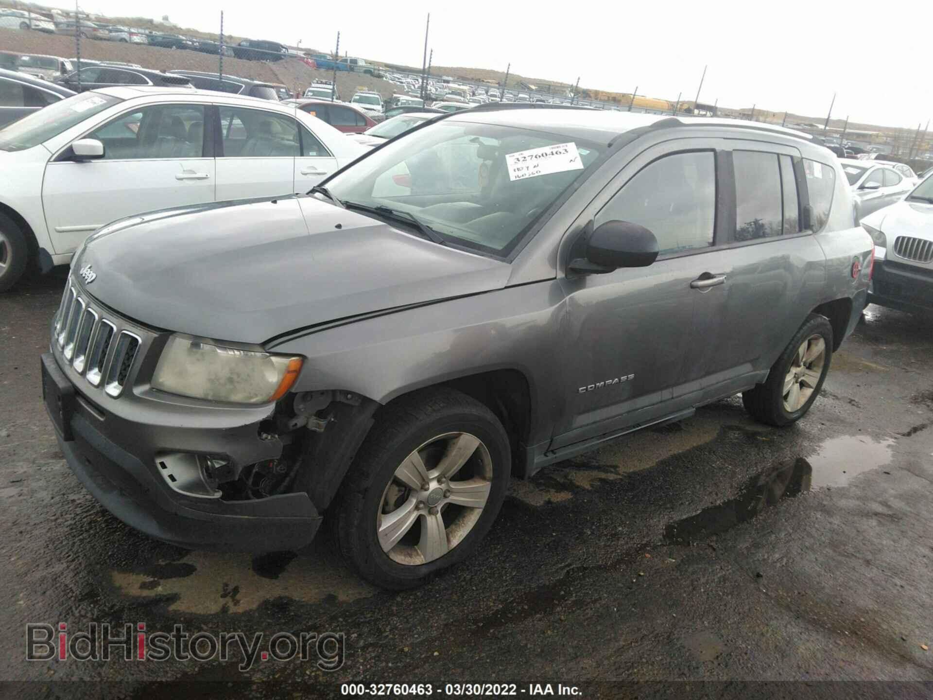 2011 JEEP COMPASS - VIN: 1J4NF1FB4BD219021 - Photo 2
