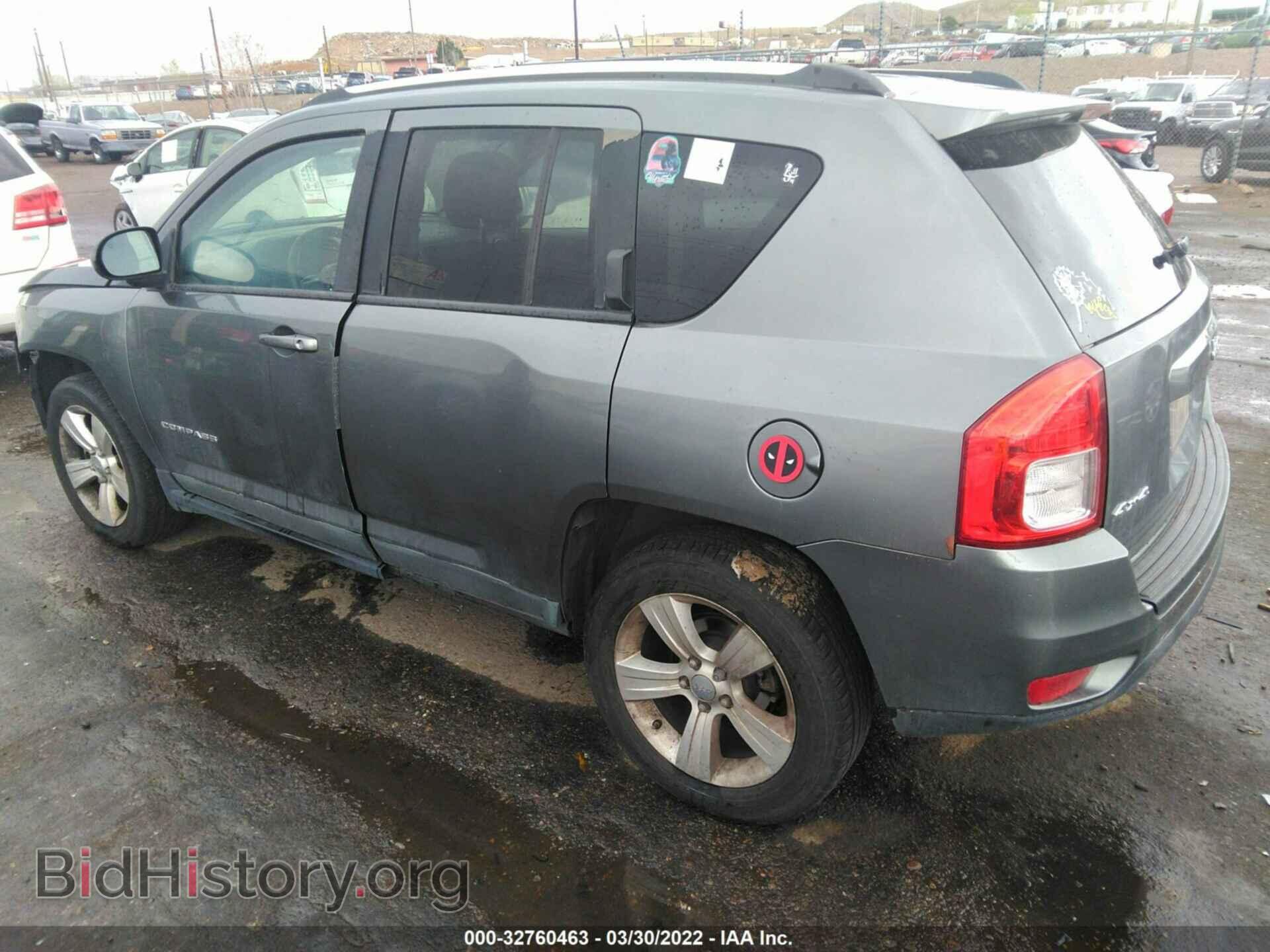 2011 JEEP COMPASS - VIN: 1J4NF1FB4BD219021 - Photo 3