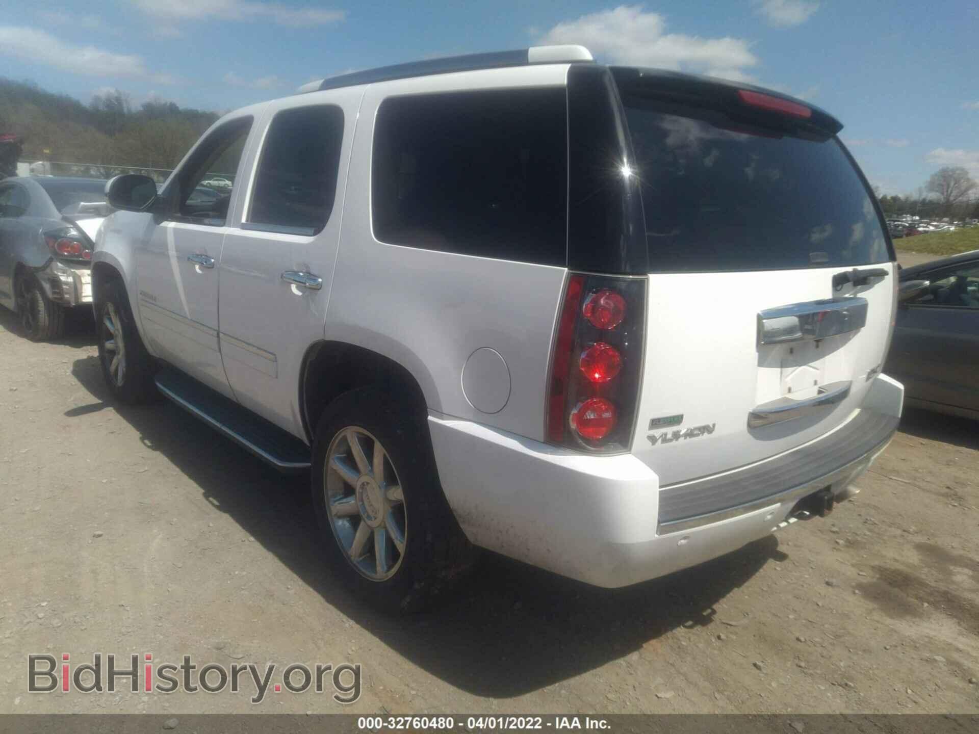 2011 GMC YUKON - VIN: 1GKS2EEFXBR353815 - Фото 3