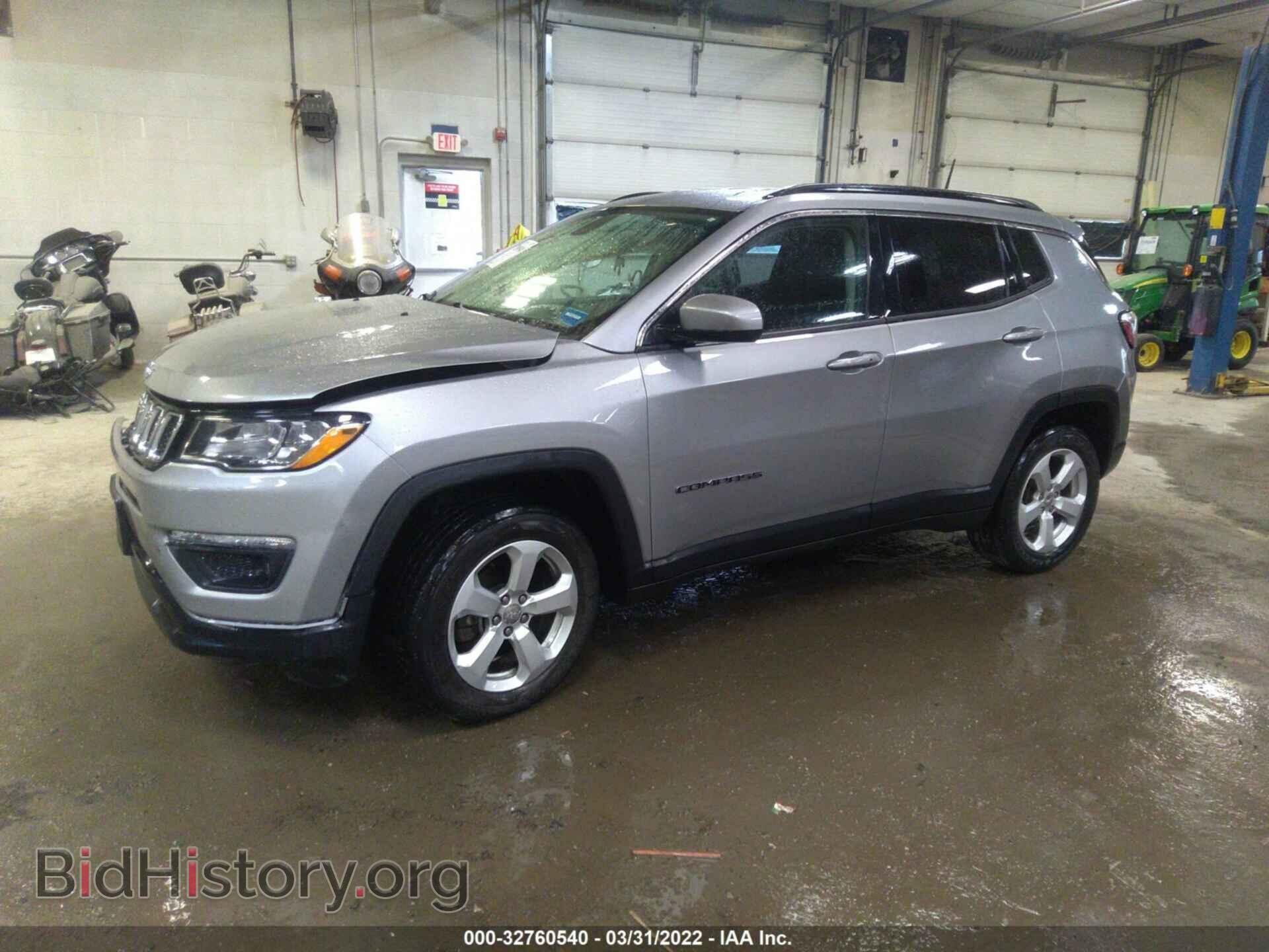 2017 JEEP COMPASS - VIN: 3C4NJDBB4HT646861 - Photo 2