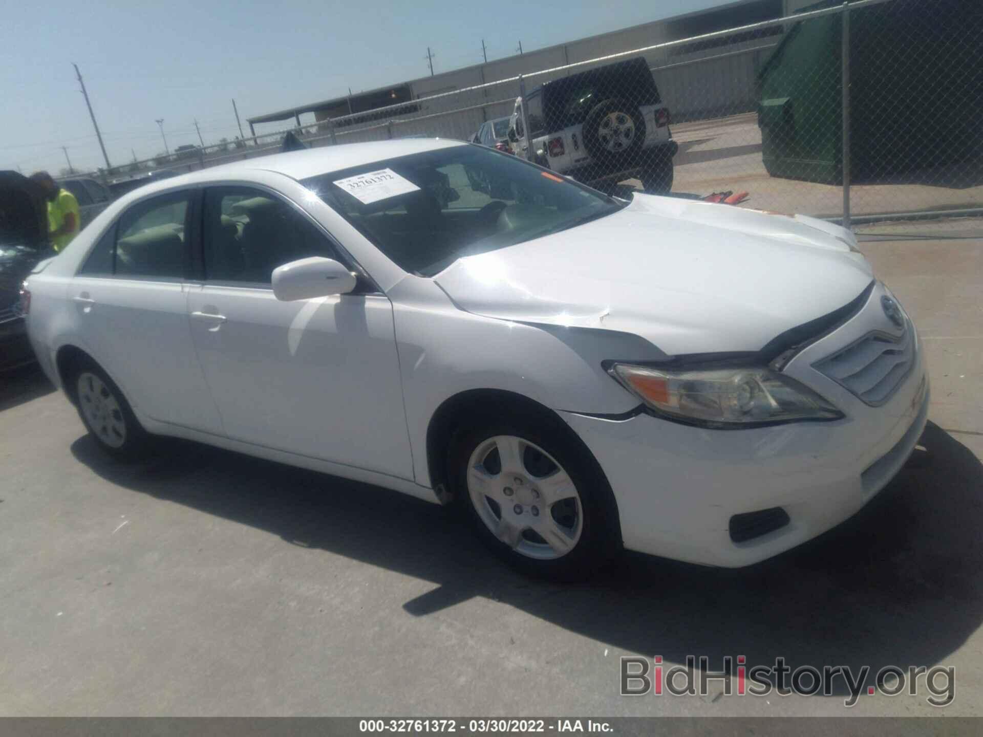 Photo 4T4BF3EK3BR133111 - TOYOTA CAMRY 2011