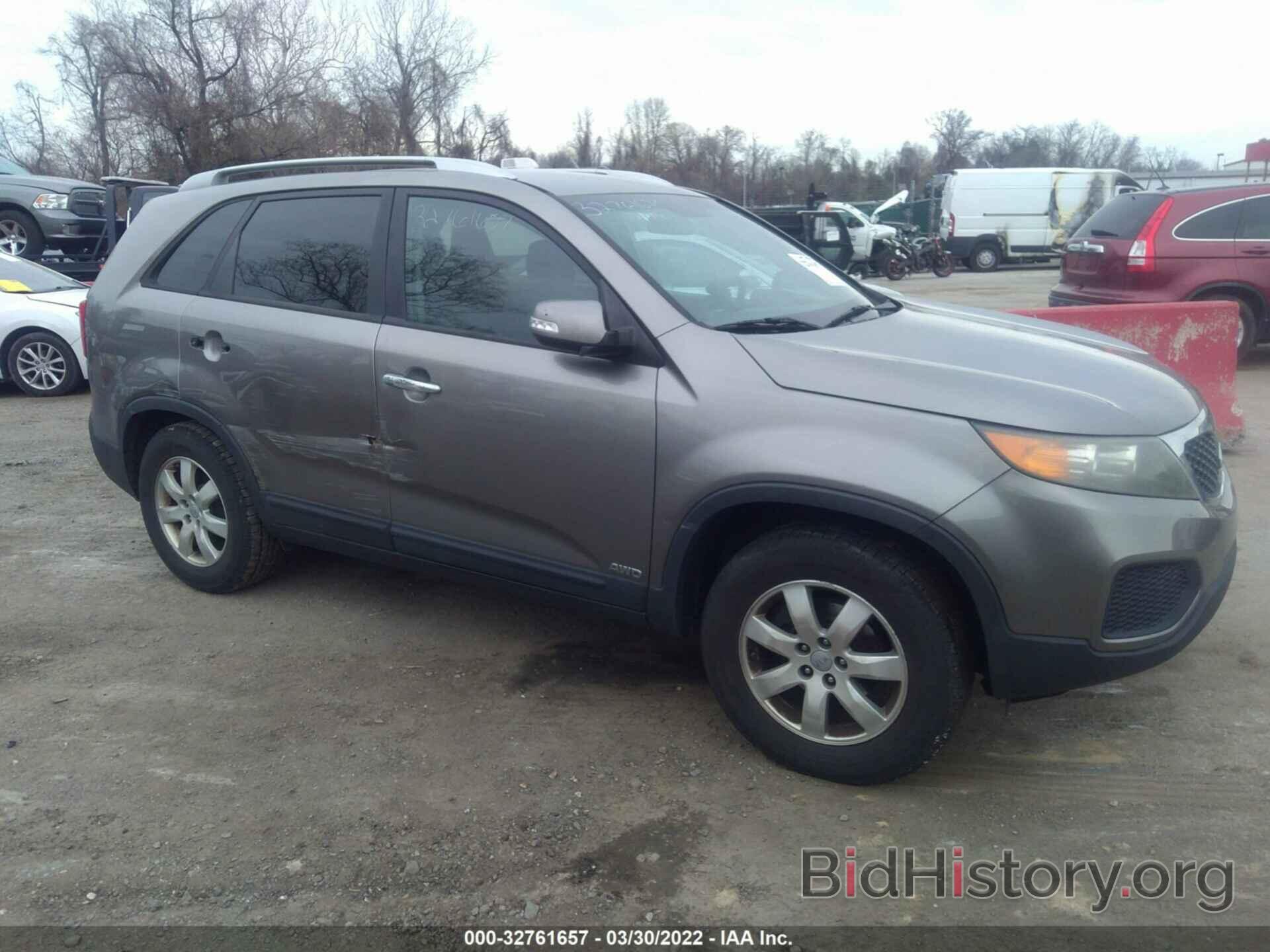 Photo 5XYKTDA2XCG227332 - KIA SORENTO 2012