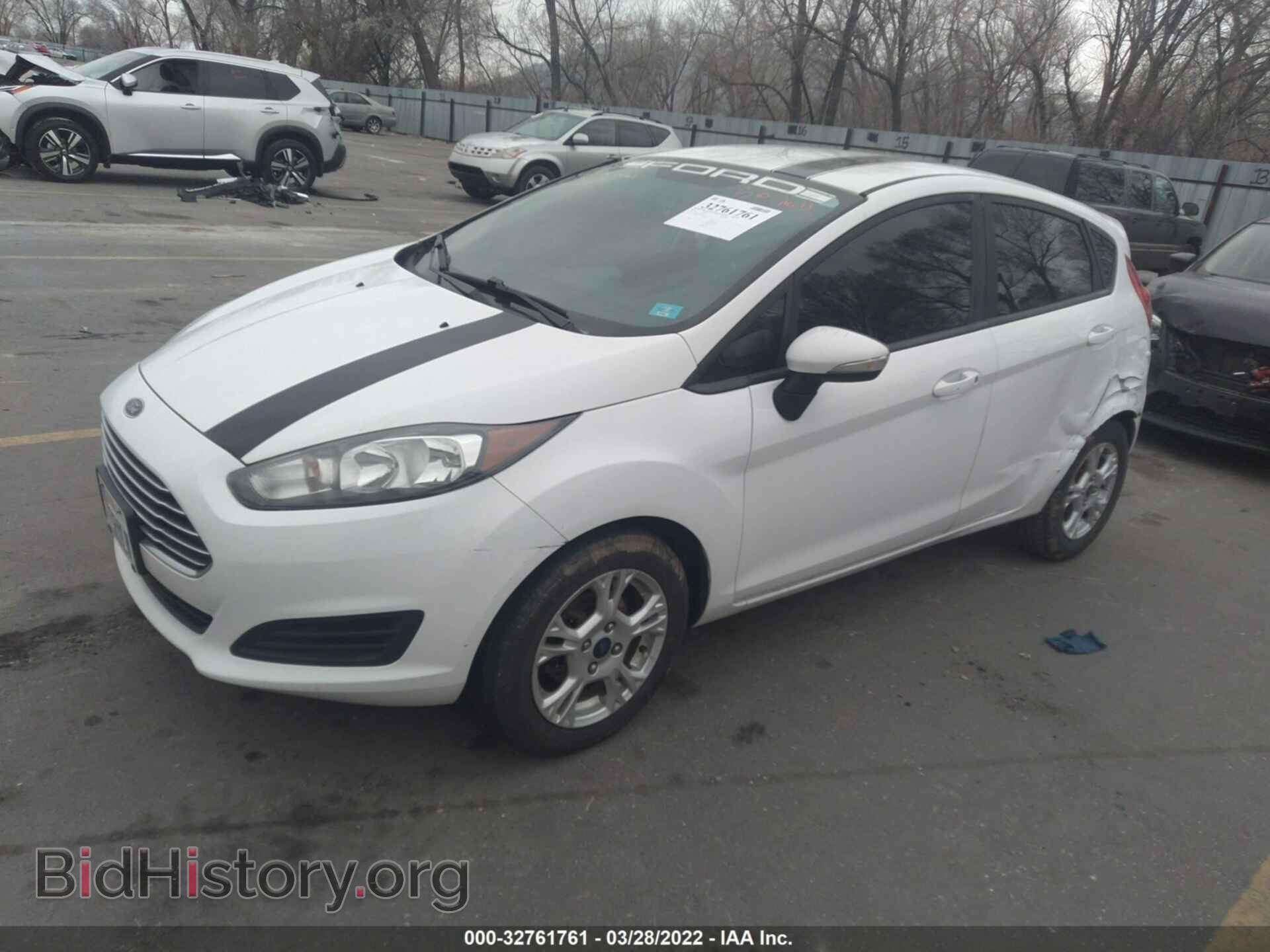 2015 FORD FIESTA - VIN: 3FADP4EJ1FM136042 - Фото 2