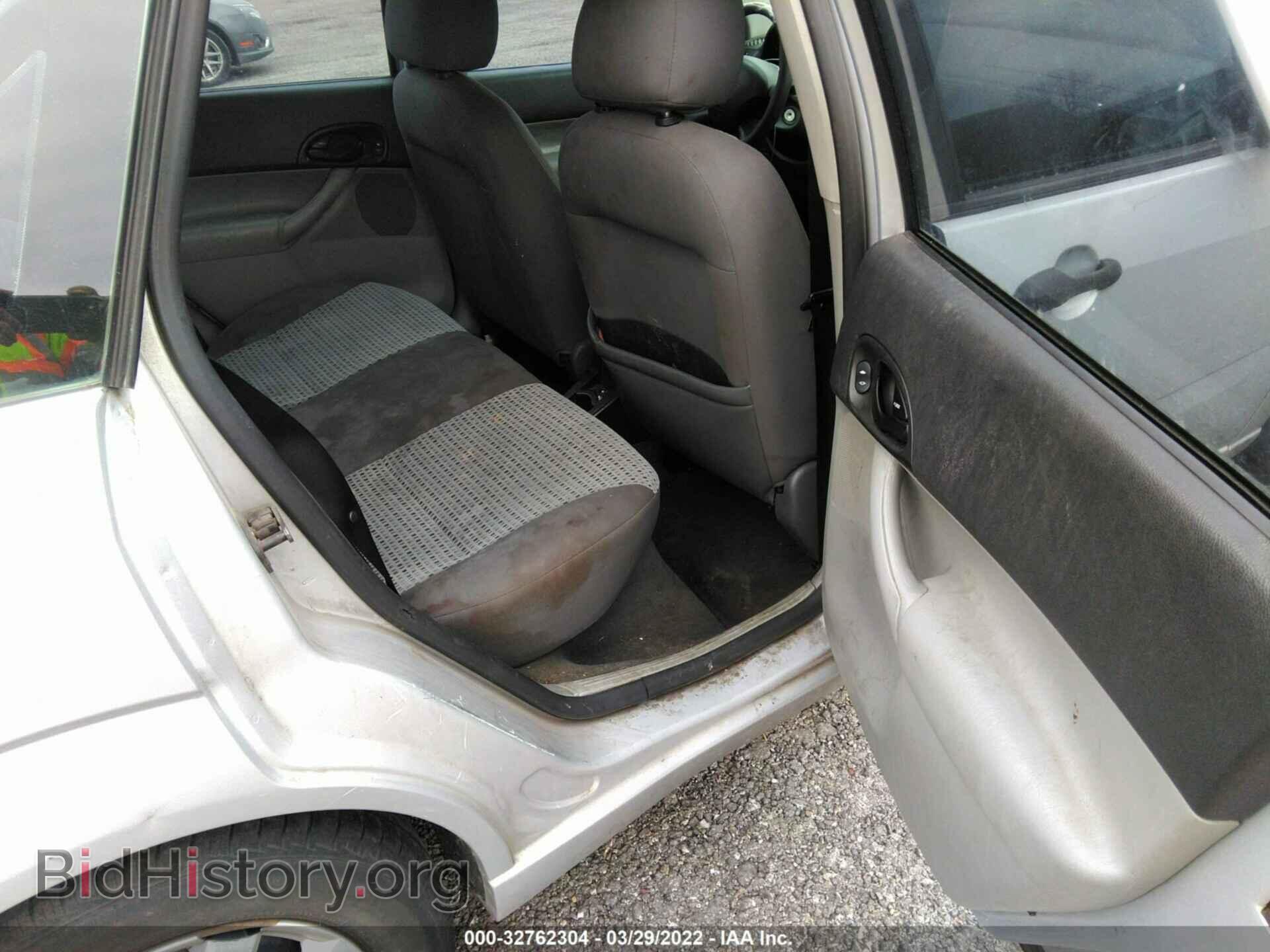 2007 FORD FOCUS - VIN: 1FAFP34N17W272342 - Фото 8