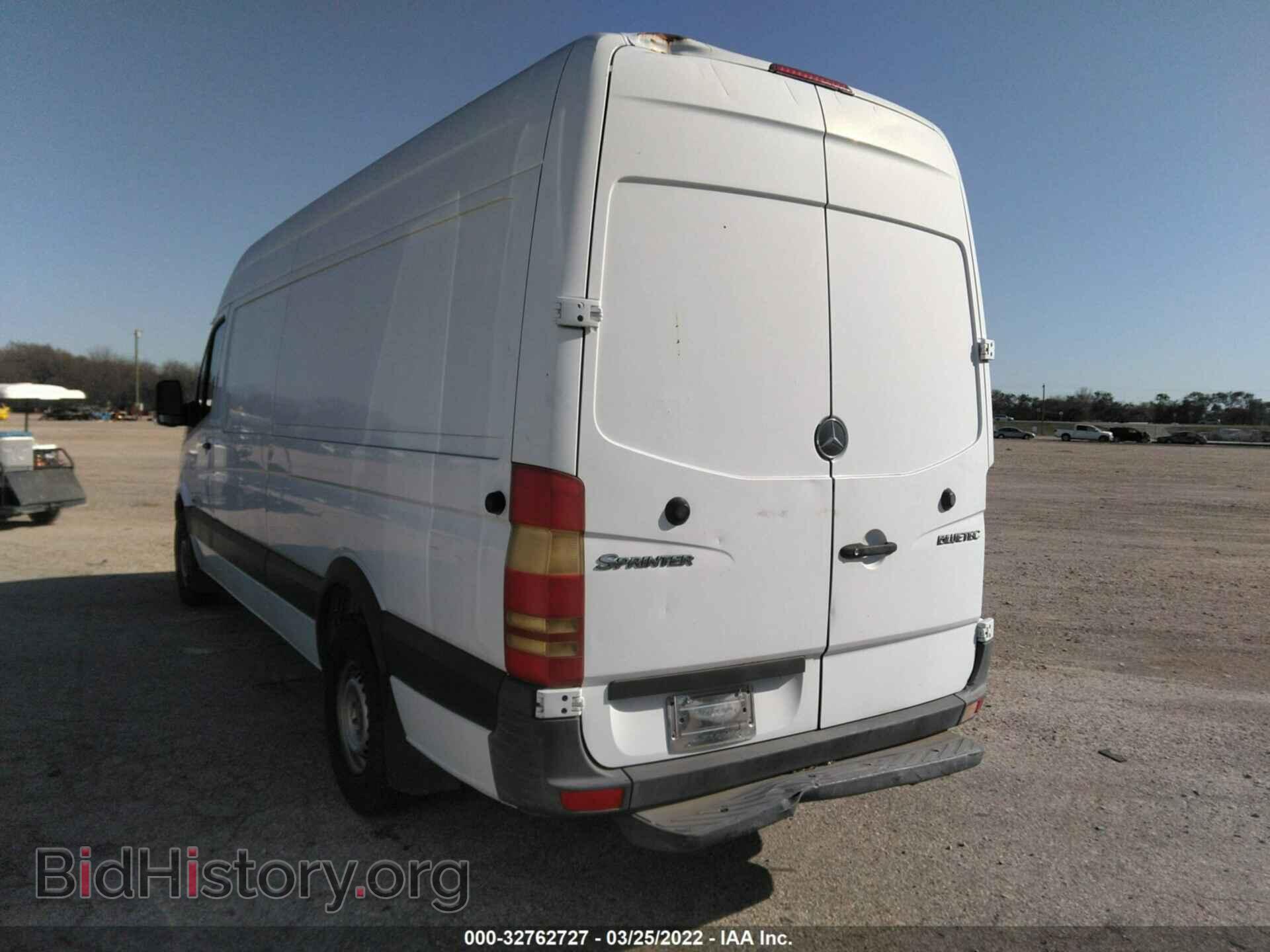 2012 MERCEDES-BENZ SPRINTER CARGO VANS - VIN: WD3PE8CC5C5658144 - Фото 3
