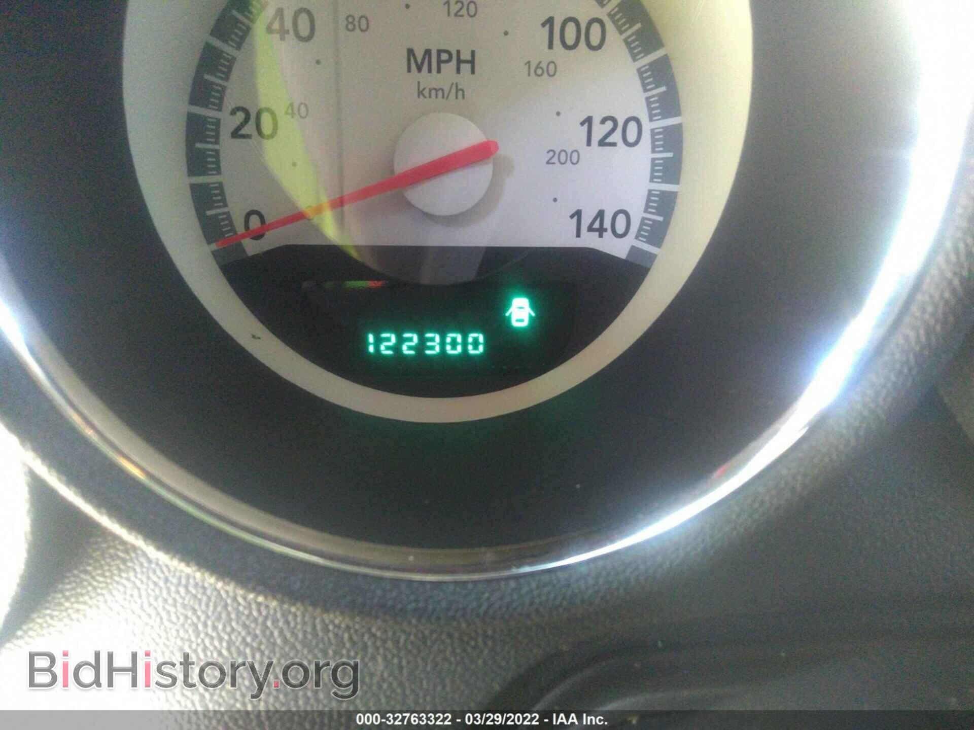 2008 DODGE CHARGER - VIN: 2B3KA33G98H308292 - Фото 7