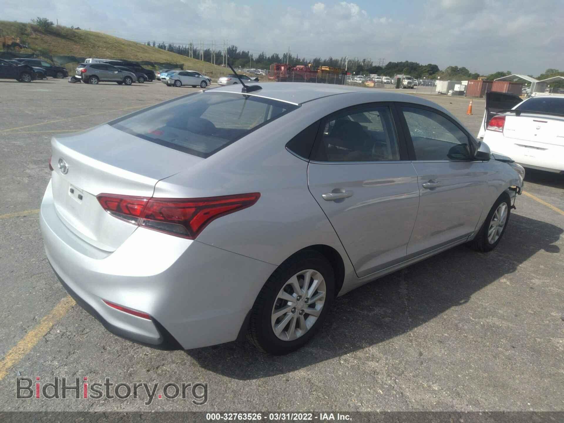 2019 HYUNDAI ACCENT - VIN: 3KPC24A33KE055561 - Фото 4