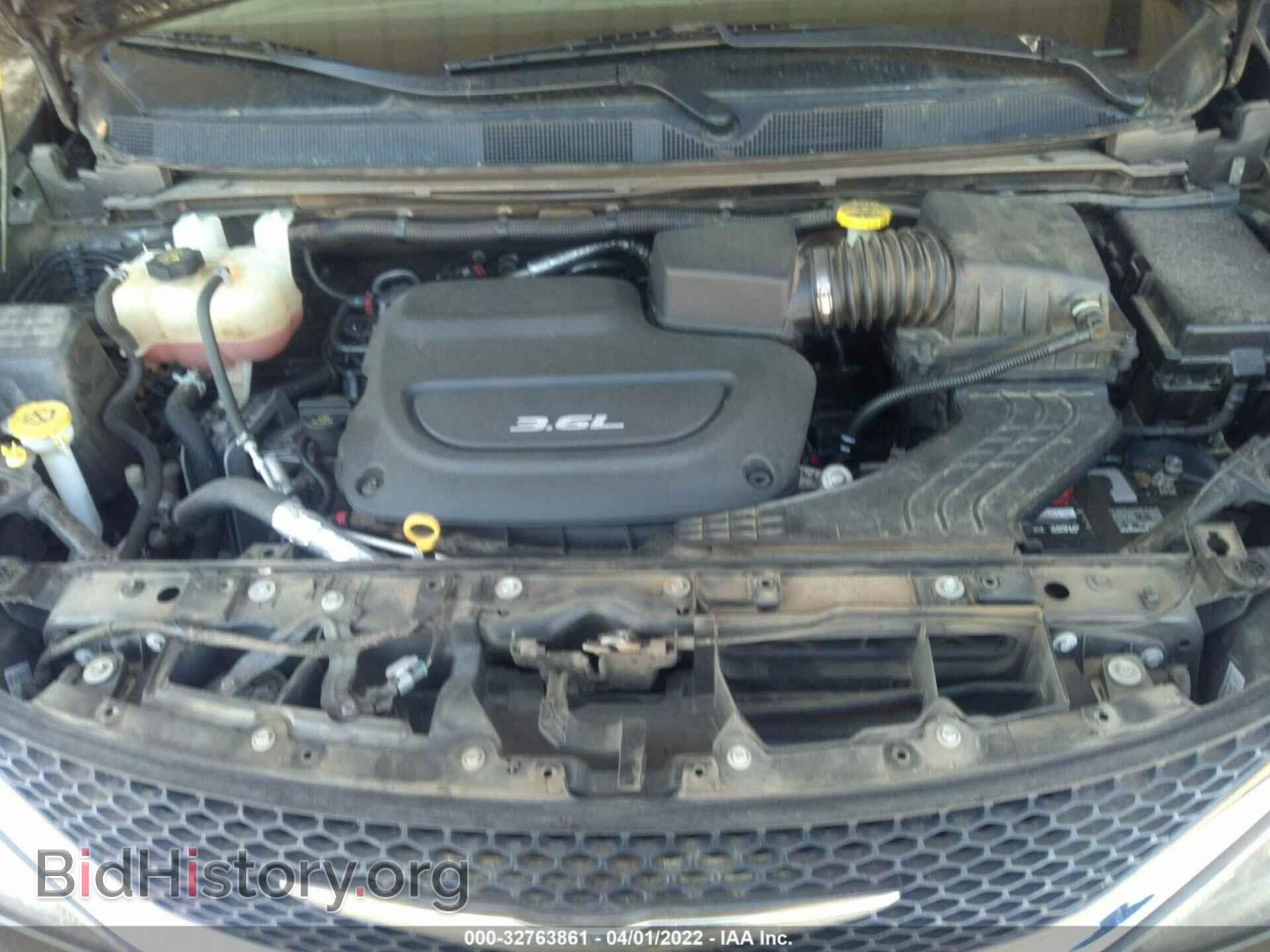 2017 CHRYSLER PACIFICA - VIN: 2C4RC1DGXHR571993 - Фото 10