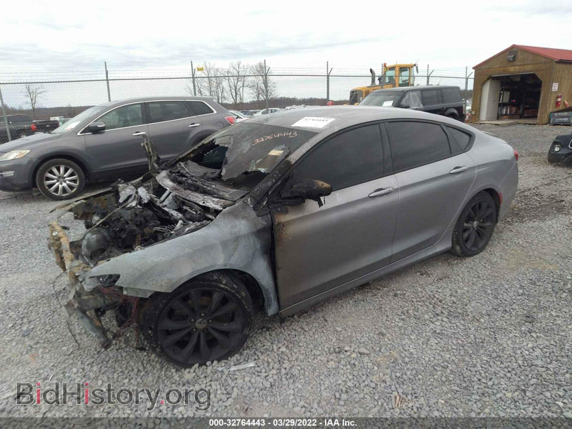 2015 CHRYSLER 200 - VIN: 1C3CCCBB4FN557286 - Фото 2