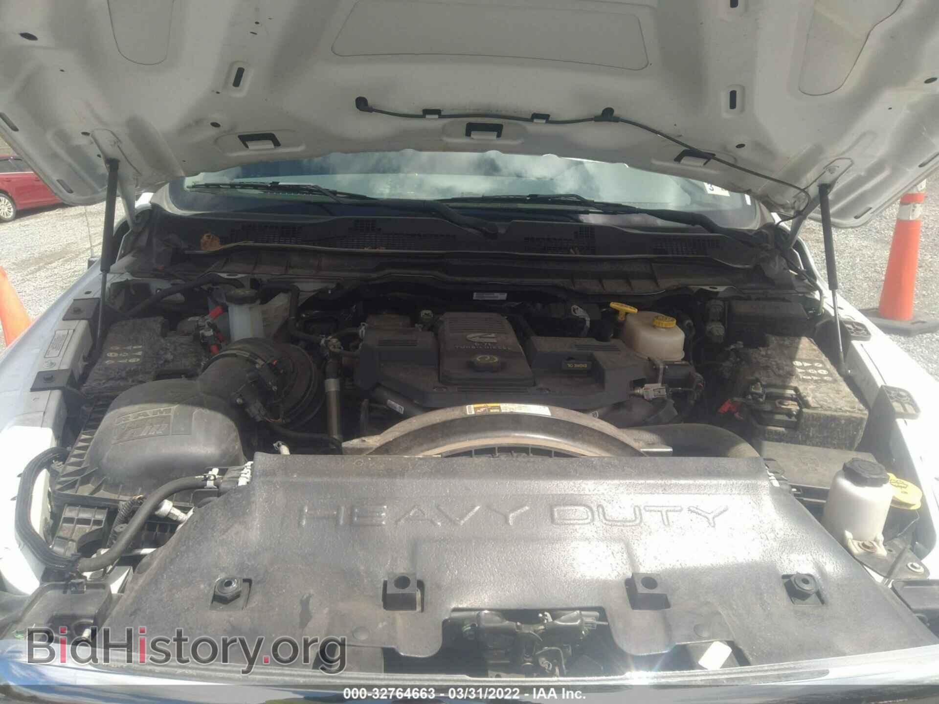 2016 RAM 3500 - VIN: 3C7WRTCL8GG221328 - Фото 10