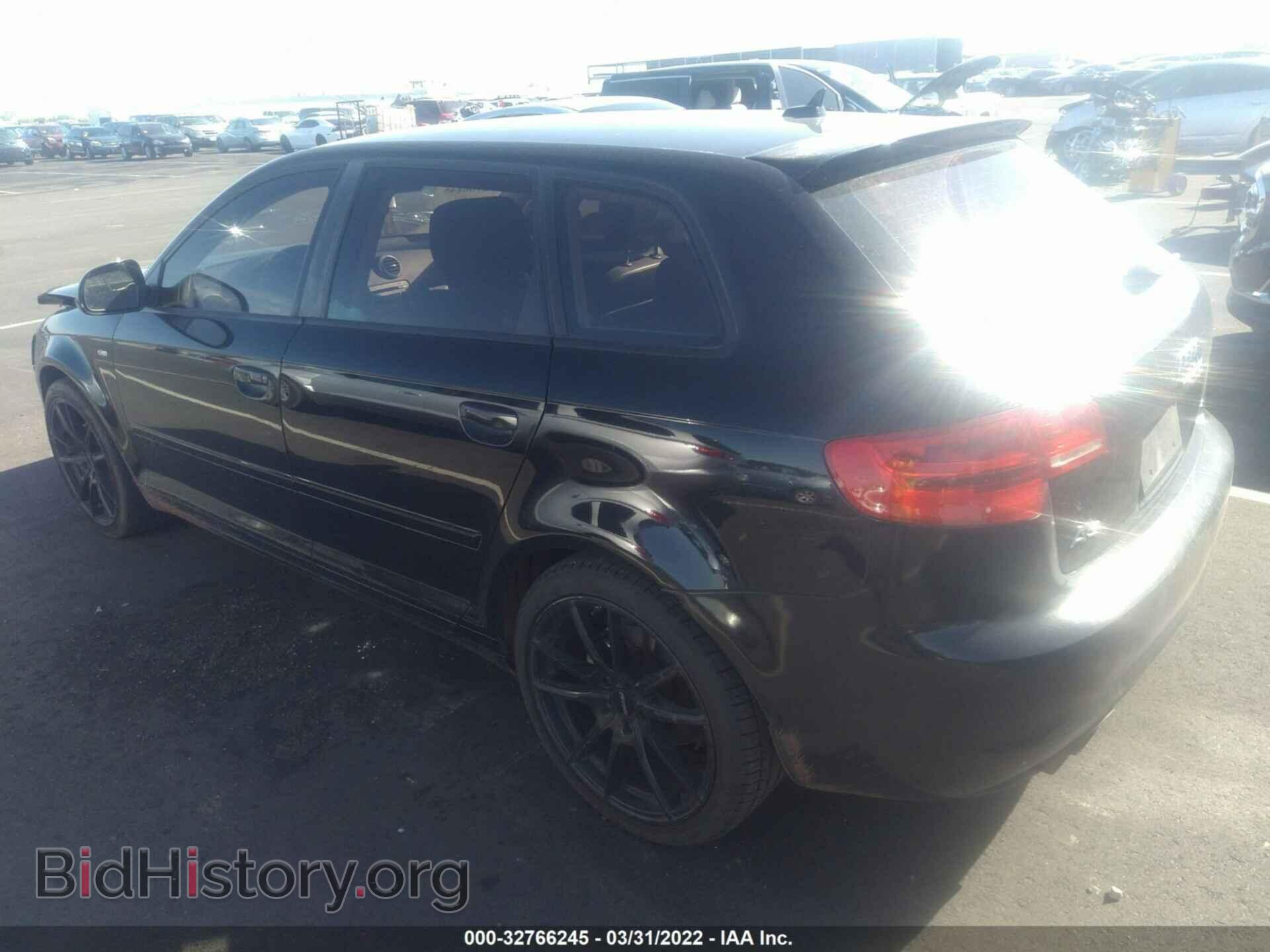 2010 AUDI A3 - VIN: WAUBEAFM0AA142111 - Фото 3