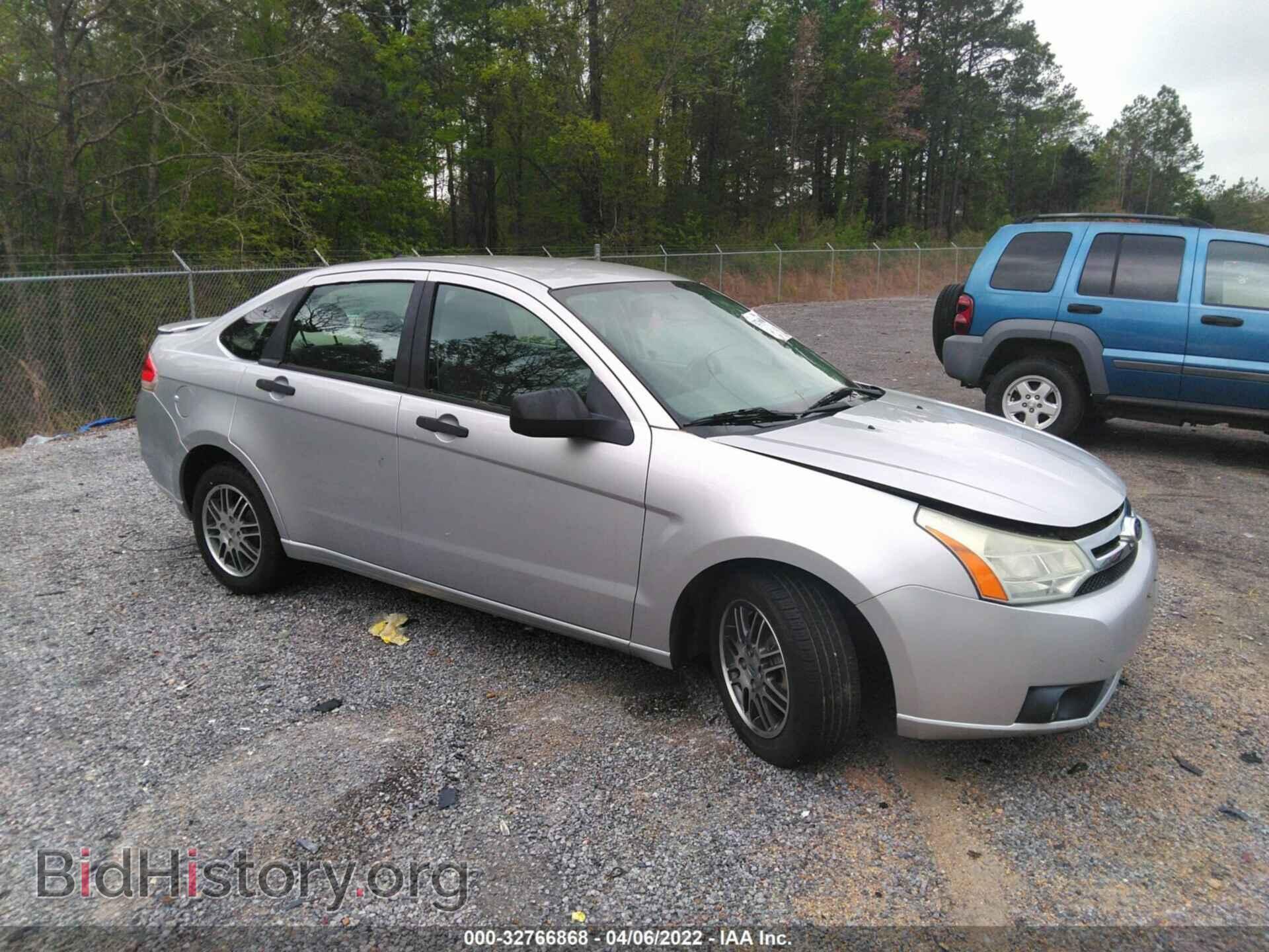 Photo 1FAHP3FN7BW130236 - FORD FOCUS 2011