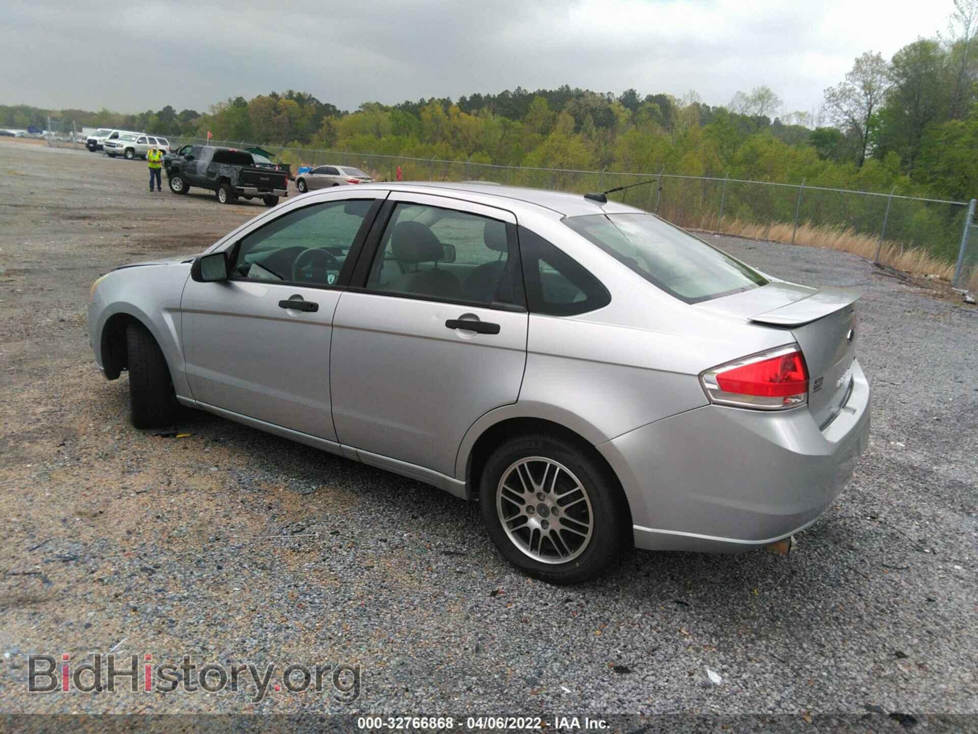 2011 FORD FOCUS - VIN: 1FAHP3FN7BW130236 - Фото 3