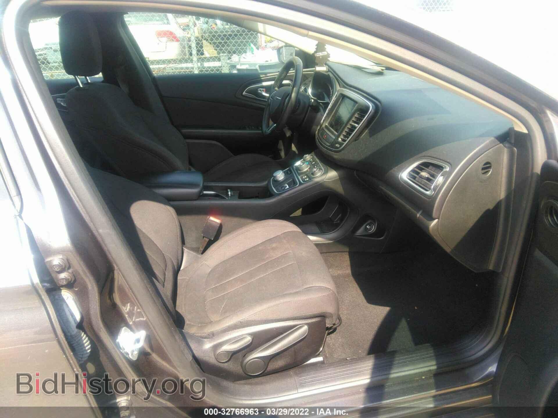 2016 CHRYSLER 200 - VIN: 1C3CCCAB6GN114026 - Photo 5