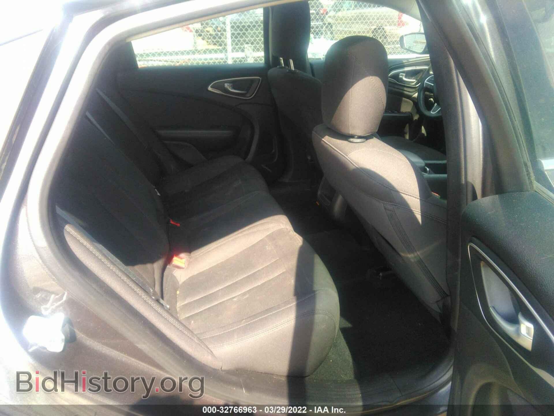 2016 CHRYSLER 200 - VIN: 1C3CCCAB6GN114026 - Photo 8
